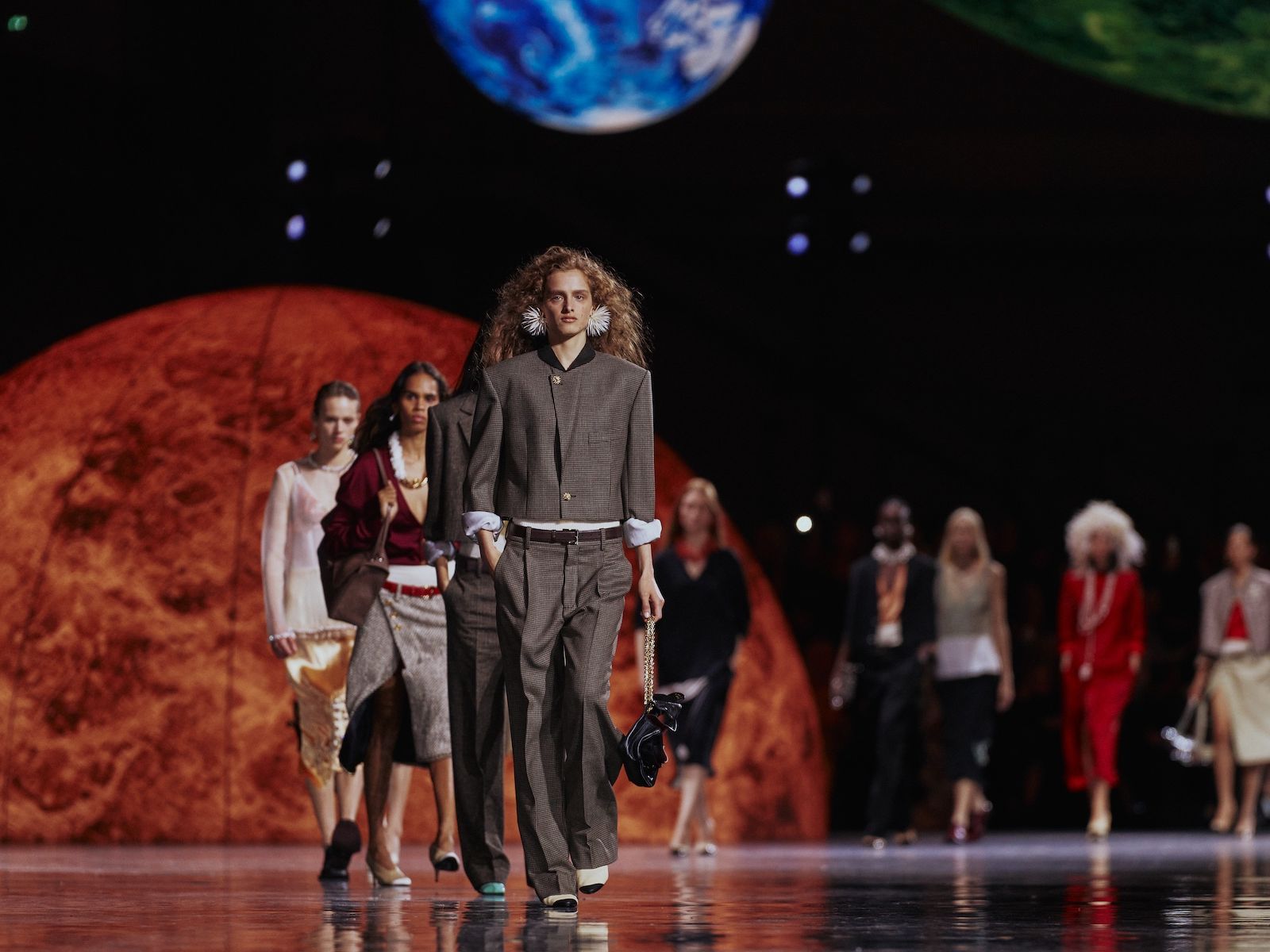 CHANEL BOUTIQUE ブラウス 40〜42 5PUojHcVFvRmBauLFqj2SM.jpg