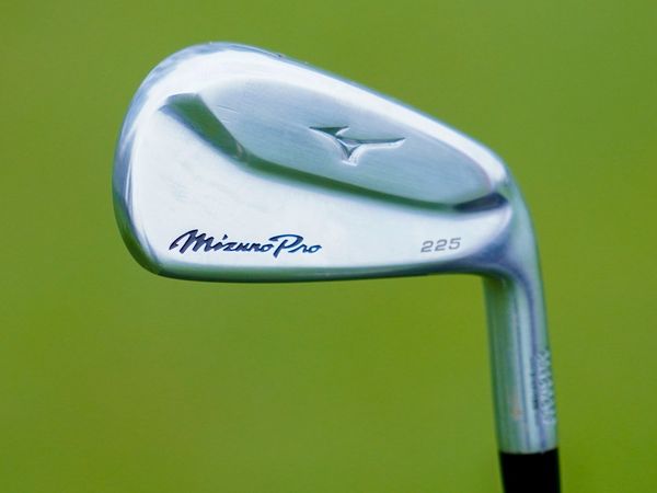 MIZUNO - ミズノプロ225 Mizuno Pro 225 MCI 100X Mizuno Pro 225 Irons Review - Mizuno Performance in a Hollow