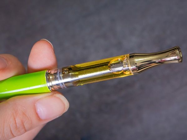THC-Containing Products May Play a Big Role in Vaping-Related Lung  Illnesses, Officials Say | Live Science