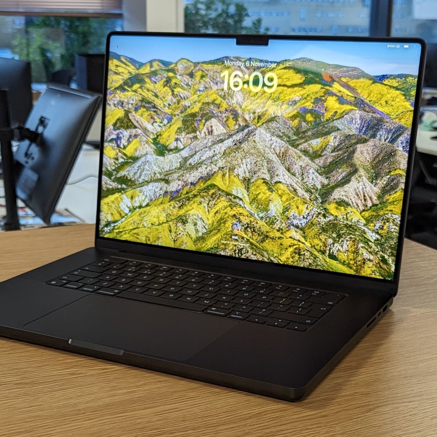 Apple MacBook Pro 16-inch (M3 Max): maximum power, maximum price