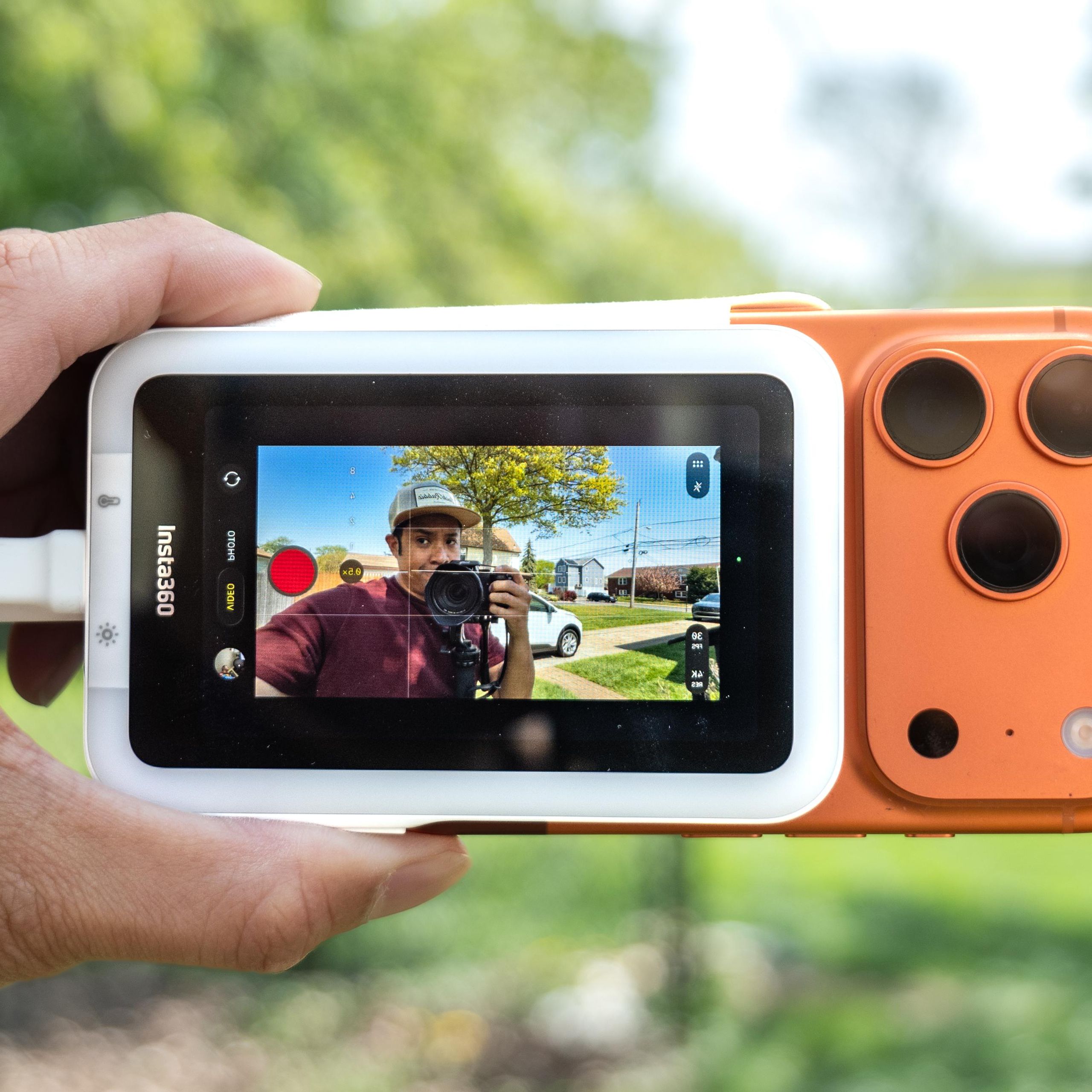I tried the Insta360 Snap selfie screen on my iPhone 17 Pro — and 