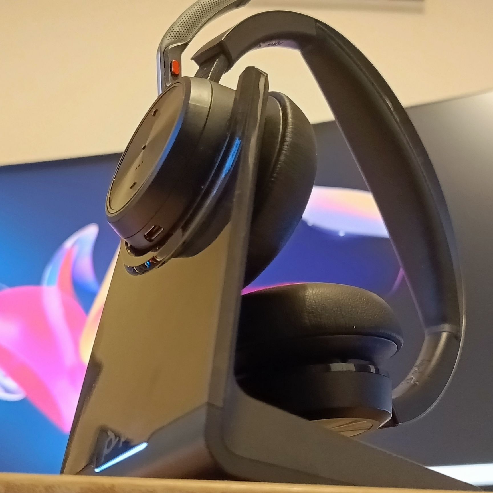 GaMNsAeo9UqvJvfUydW388.jpg