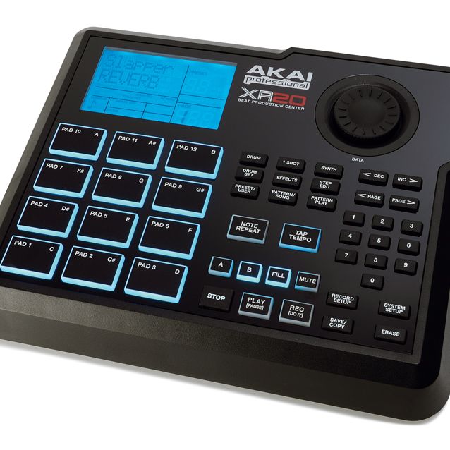 DJ機材 AKAI XR20 BEAT PRODUCTION STATION Akai XR20 Beat Estación de Producción | Gear4music