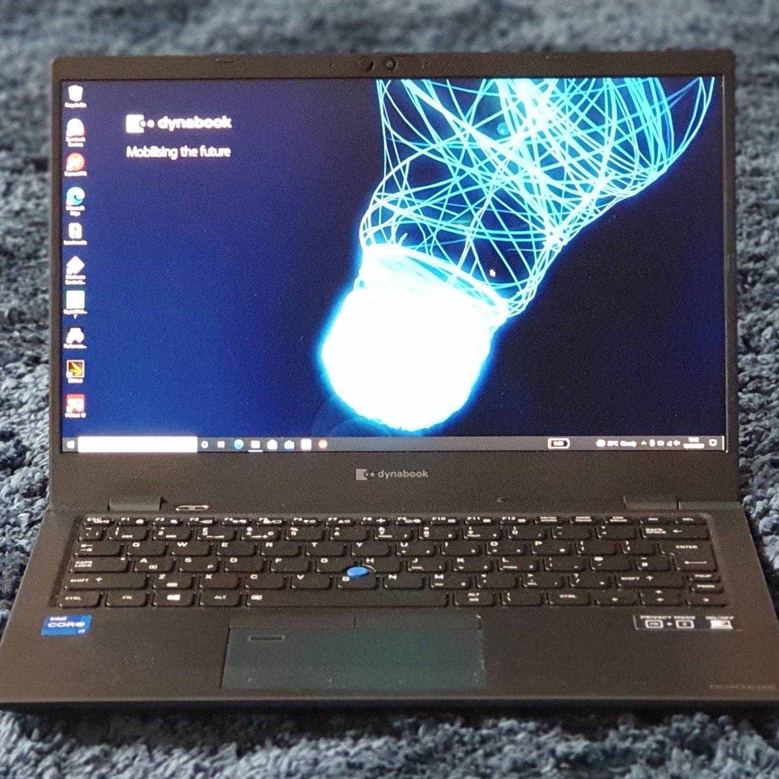 【美品】Dynabook Portege X30L-J i7-1195G7 Dynabook announces Portégé X30W-J and Portégé X30L-J, two Tiger