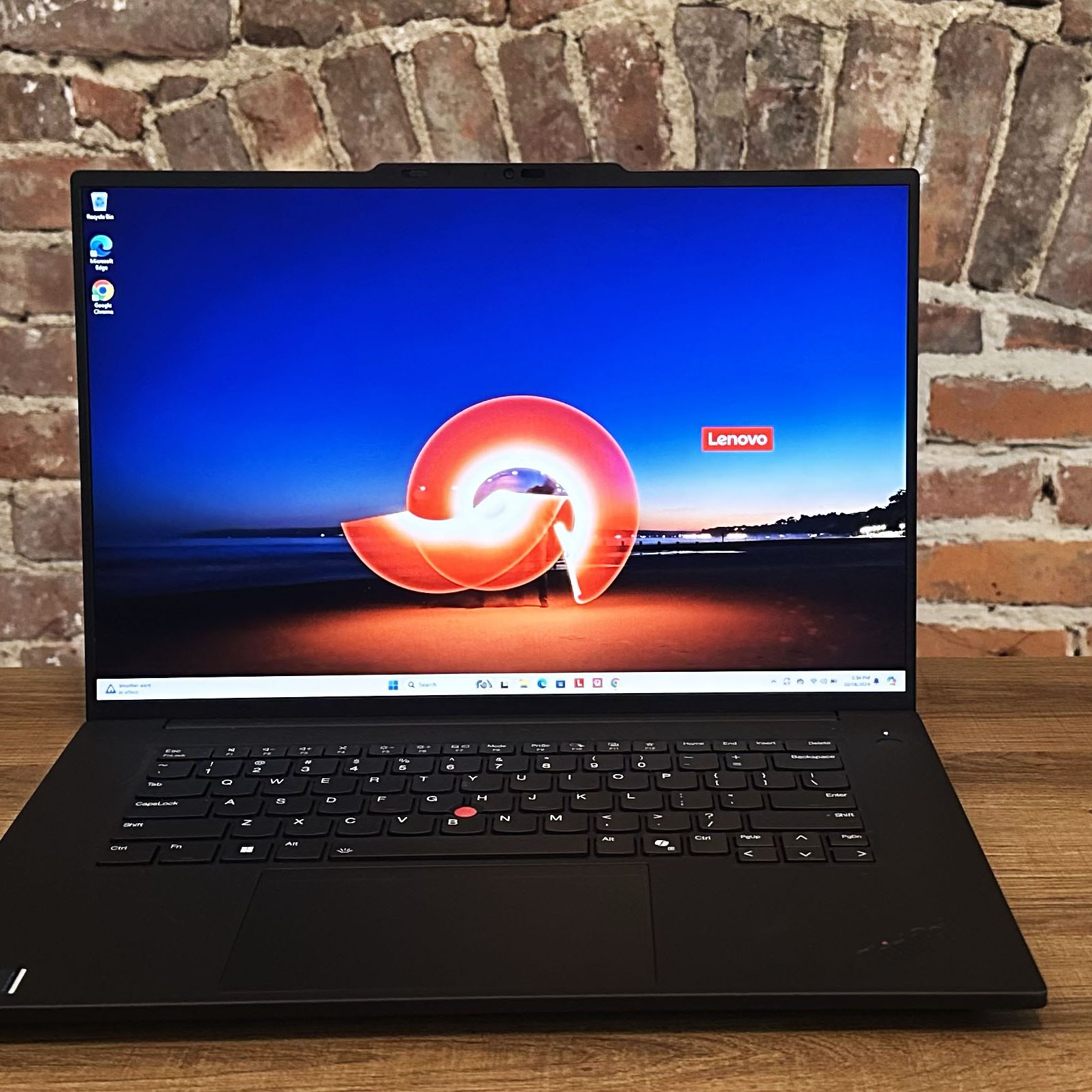 ThinkPad P1 Gen7 RTX4070 4K USキーボード Amazon.com: Lenovo ThinkPad P1 Gen 7 Workstation Laptop