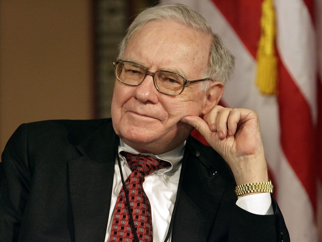 7 Stocks Warren Buffett Just Bought, Trimmed or Dumped | Kiplinger