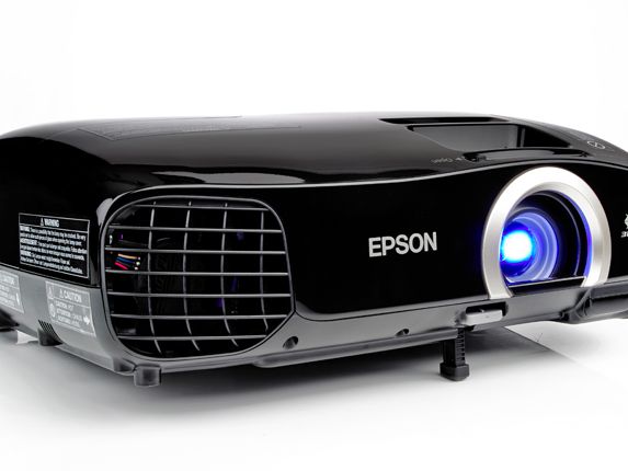 カズ  美品・低使用 EPSON EH-TW5200 フルHD 3D対応 Epson EH-TW5200 review | Home Cinema Choice