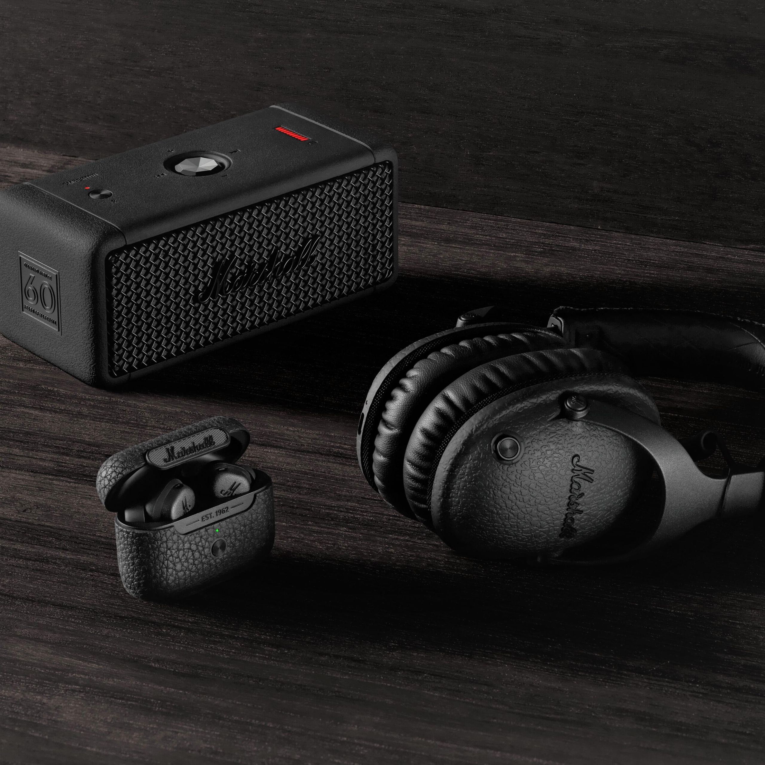 アンプ MARSHALL HEADPHONES EMBERTON BLACK Amazon.com: Marshall Emberton III Portable Bluetooth Speaker