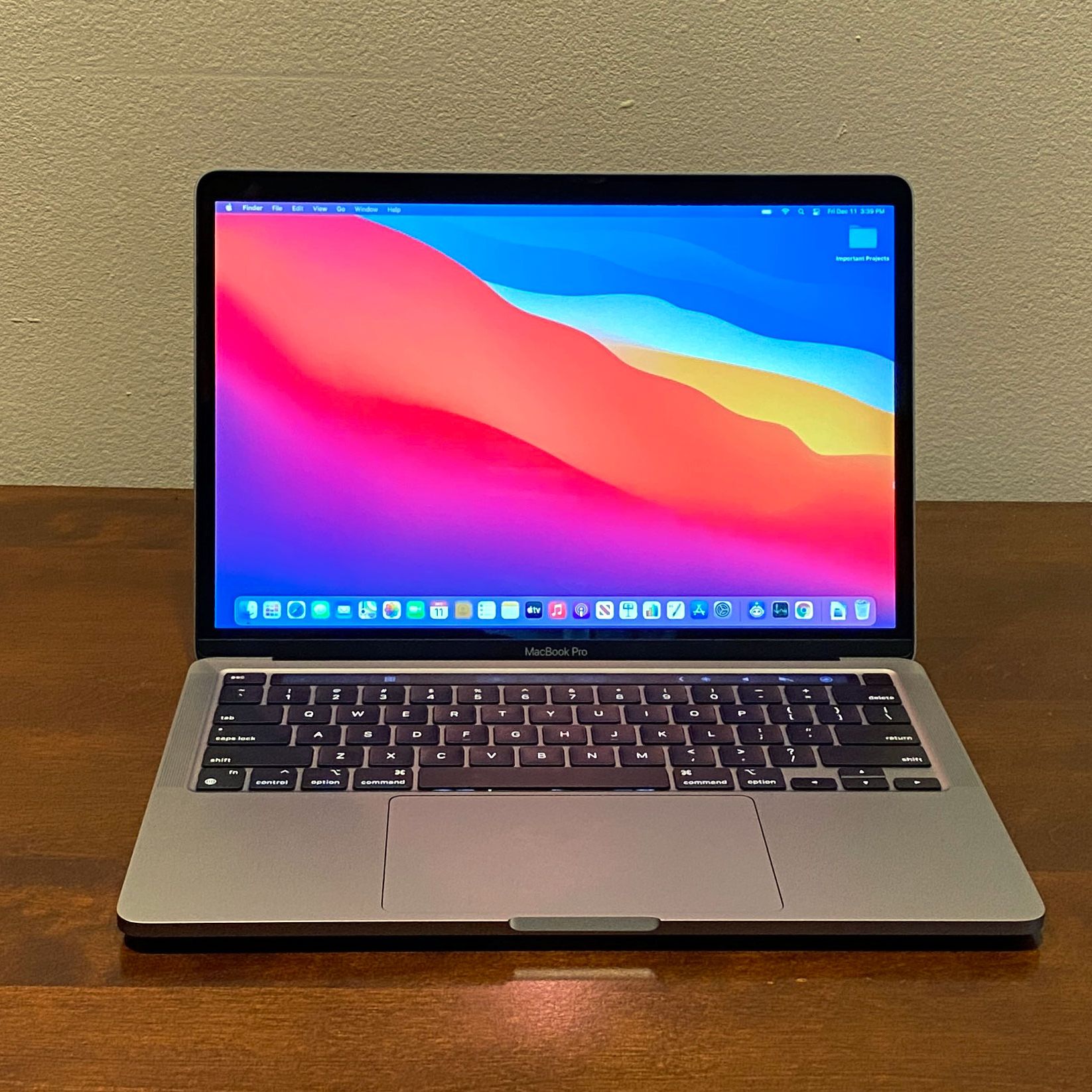 【美品】MacBook Pro (13-inch, M1, 2020) Amazon.com: Apple MacBook Pro 2020 with Apple M1 Chip (13-inch