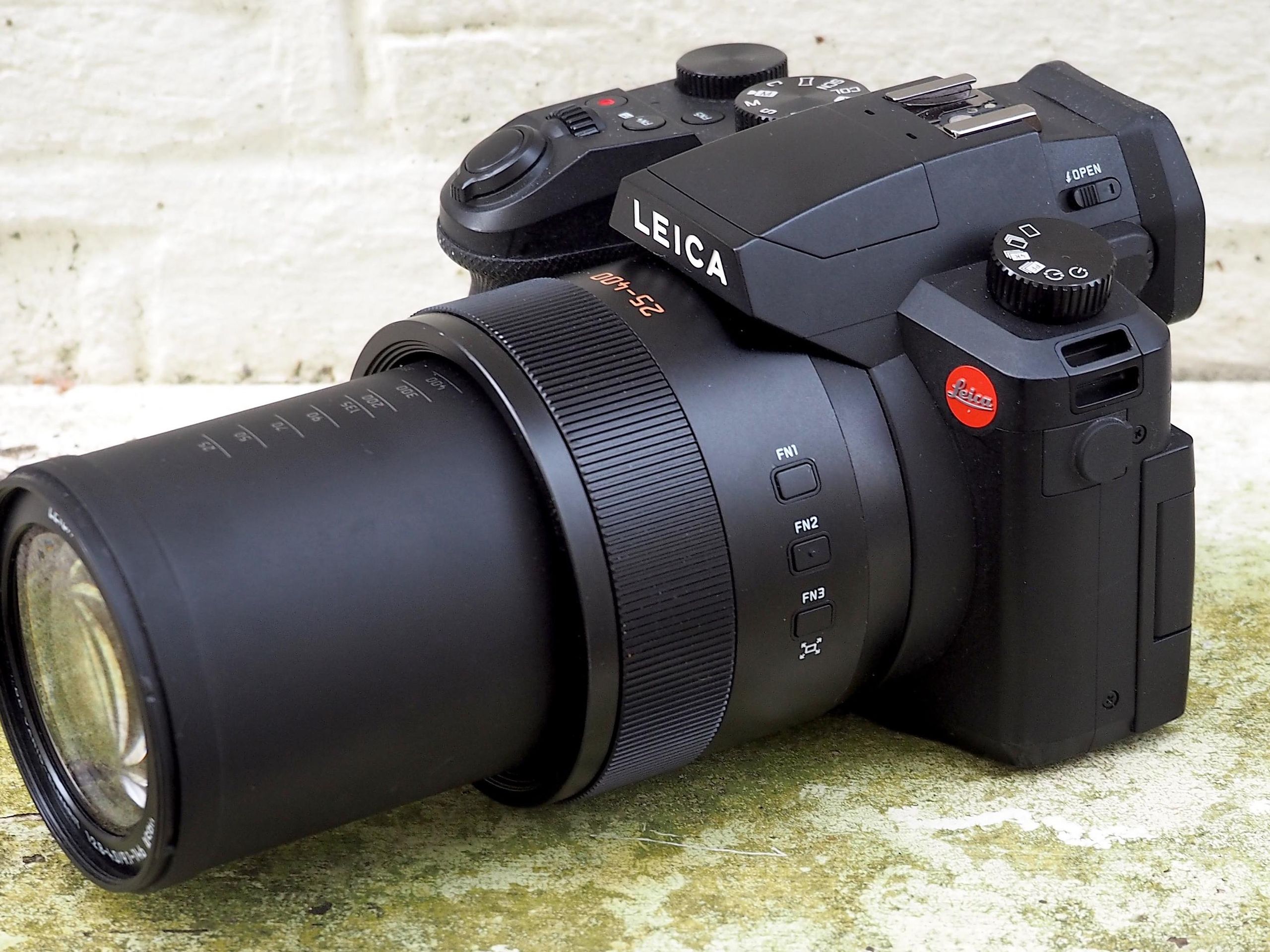 ライカ(LEICA)　V-LUX 5 新製品「ライカV-LUX5」発表 / ライカオンラインストア