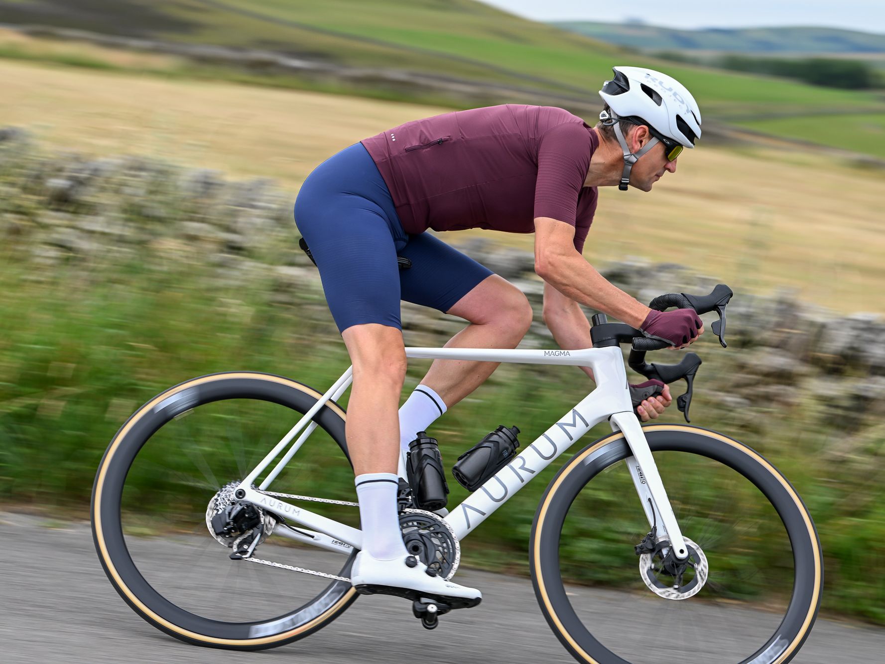 Mountain Bike Best Aluminium Road Bike Wheels Carbon Vs Aluminum MTB Wheels Worth The Price? – The Lost main image 0