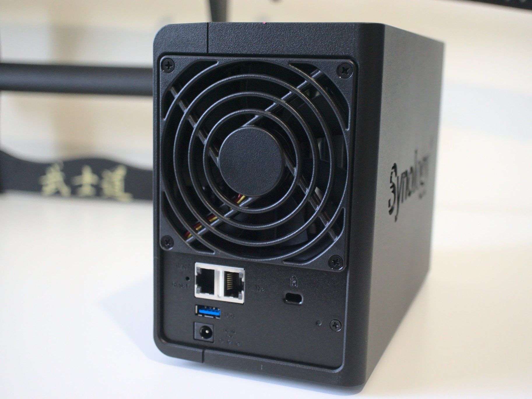 S*7様 Synology DS220+ NAS 本体と付属品 S*7様 Synology DS220+ NAS 本体と付属品 S*7様 Synology