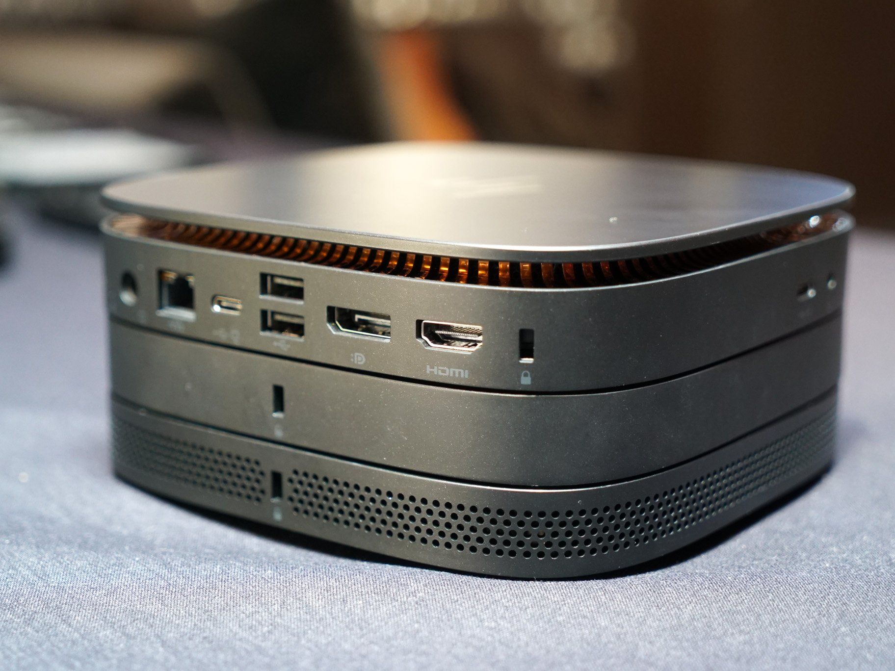 HP Pavilion Wave and Elite Slice put powerful desktops in