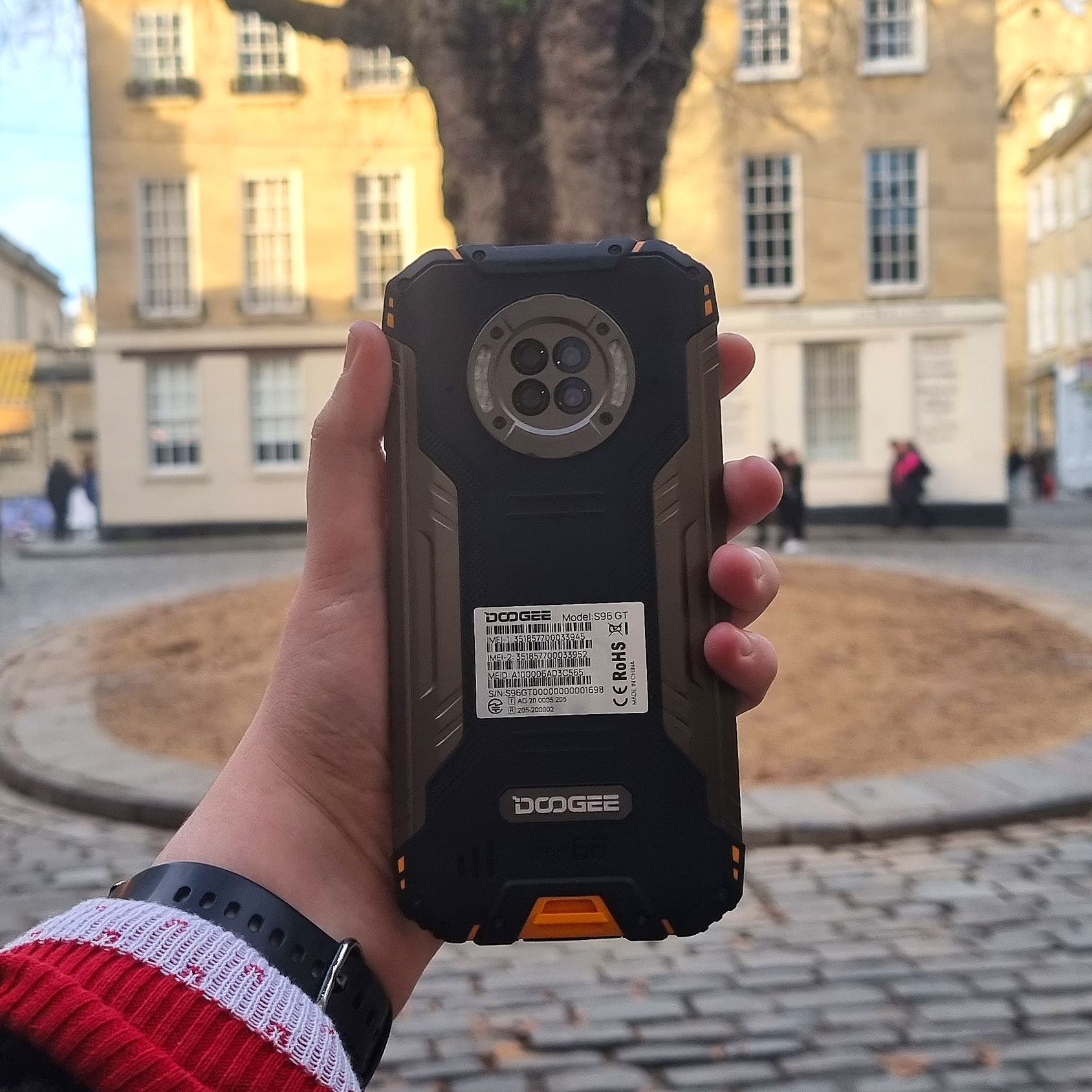 DOOGEE S96 Pro 本体 Fire Orange DOOGEE launches the S96 Pro as the