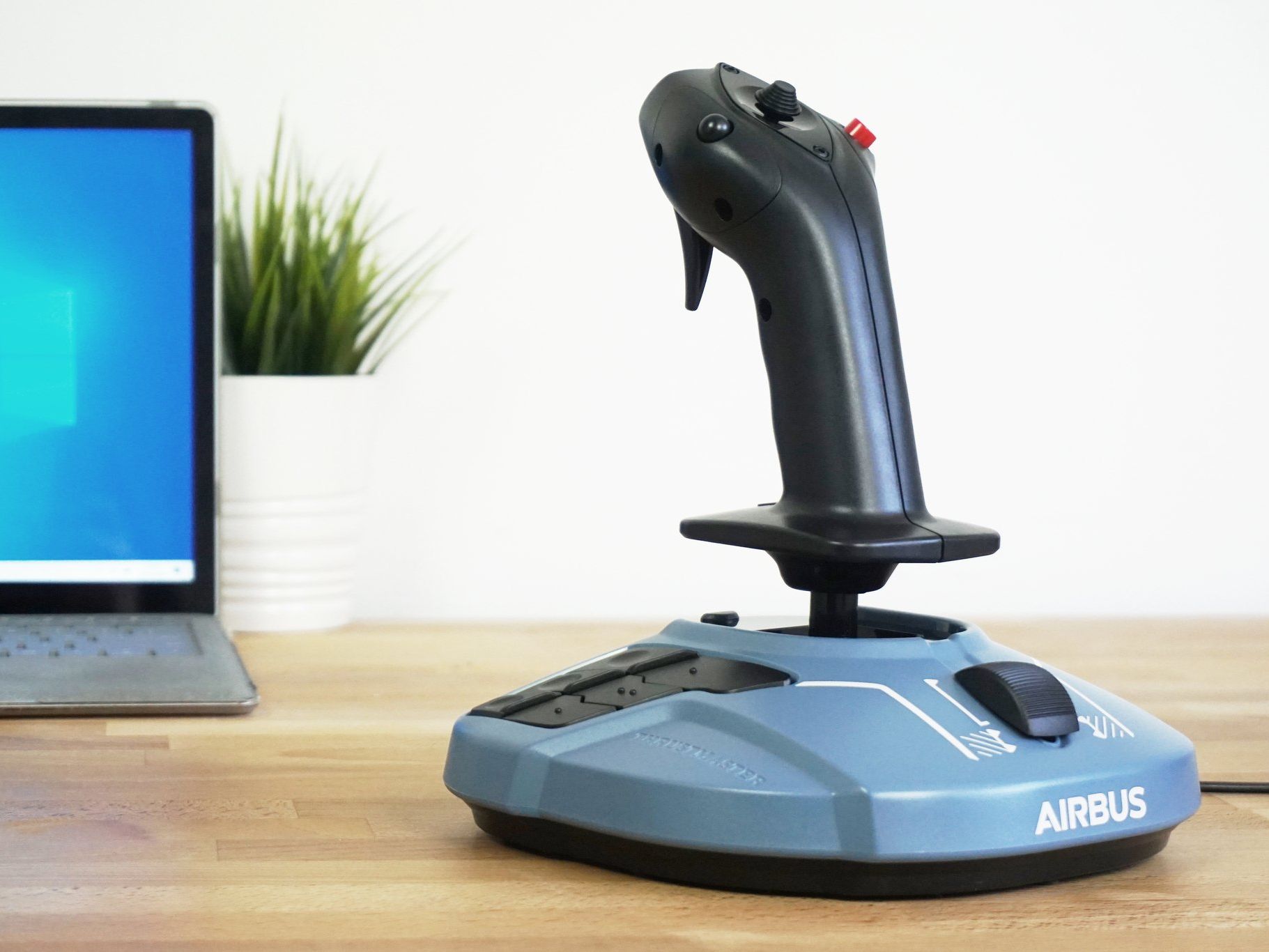 Thrustmaster TCA Sidestick Airbus Edition review: The perfect 