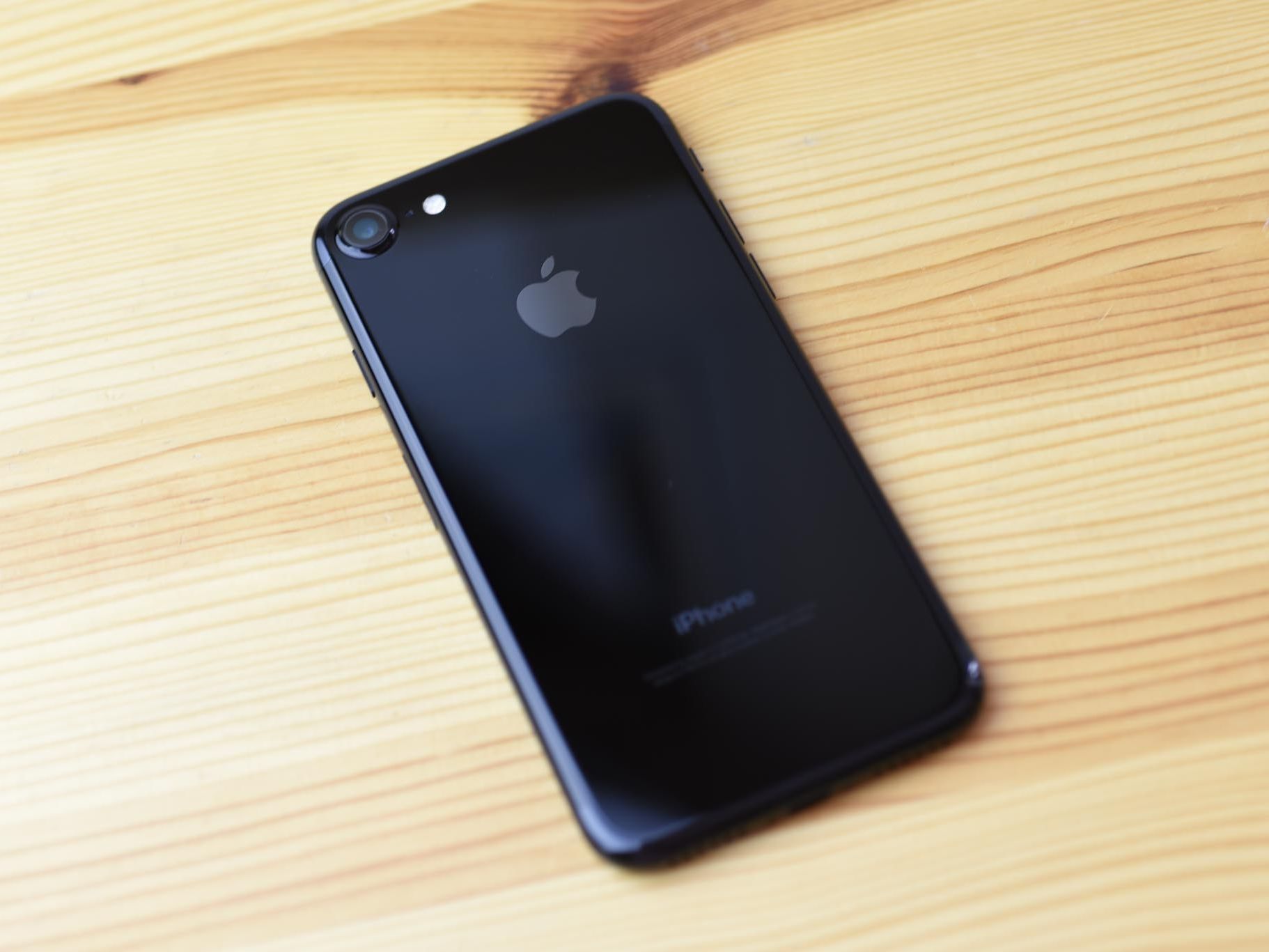 New iPhone 9 concept ad reminds us how gorgeous Jet Black was | iMore