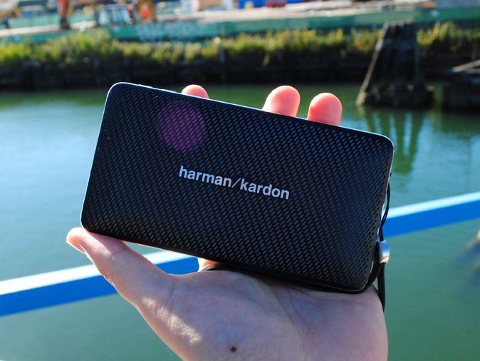 harman/kardon　Bluetooth　スピーカー　ESQUIRE Esquire | Portable, wireless speaker and conferencing system