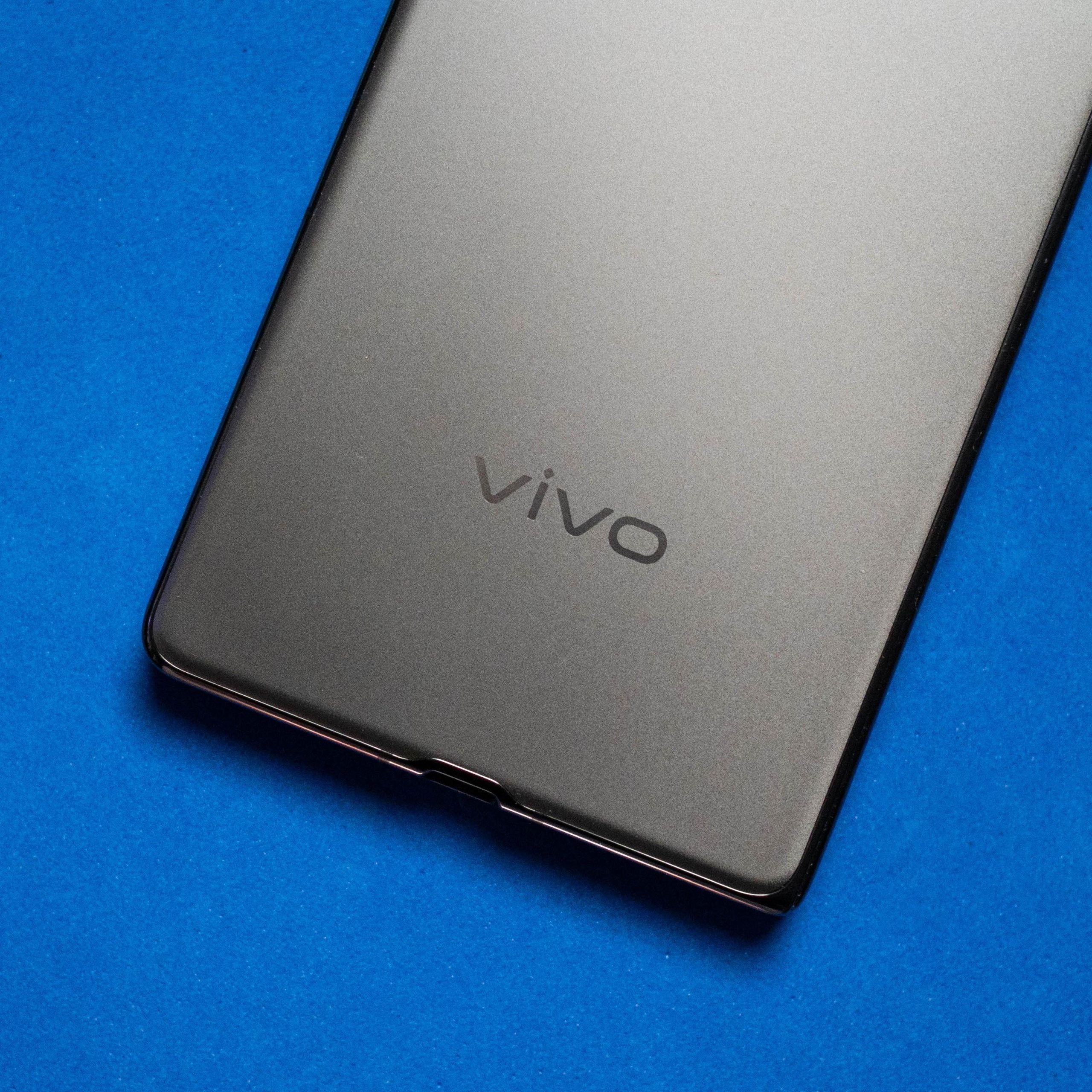 Vivo's next Samsung Galaxy Z Fold rival just revealed its biggest