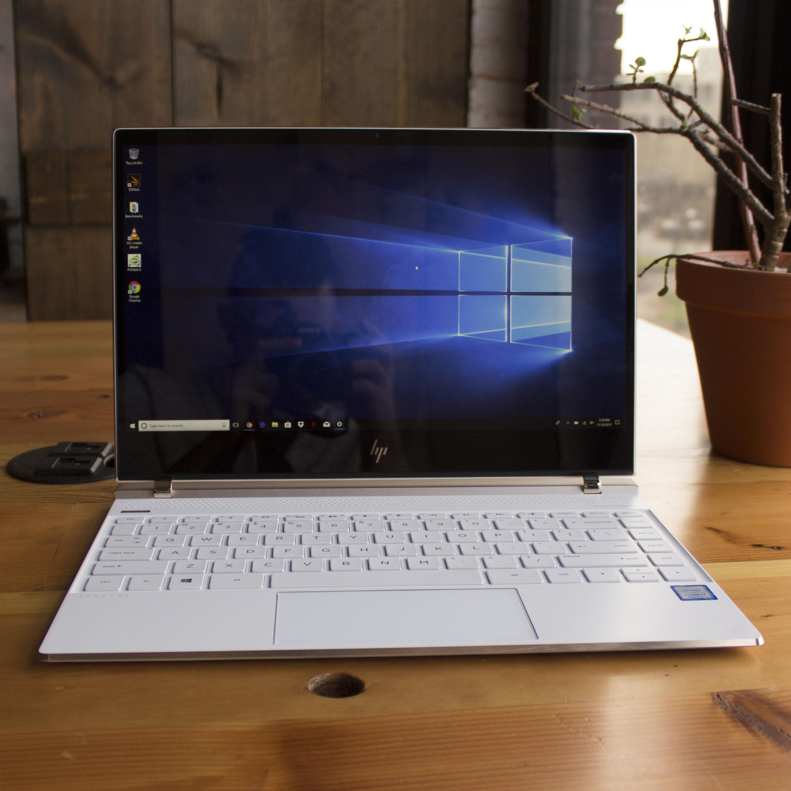 【Office365】Corei7 HP SPECTRE 13AF 13インチ windows11 世界最薄モデル HP、世界最薄で重量1.11kgの13.3型ノートPC「HP Spectre 13」 - 価格.com