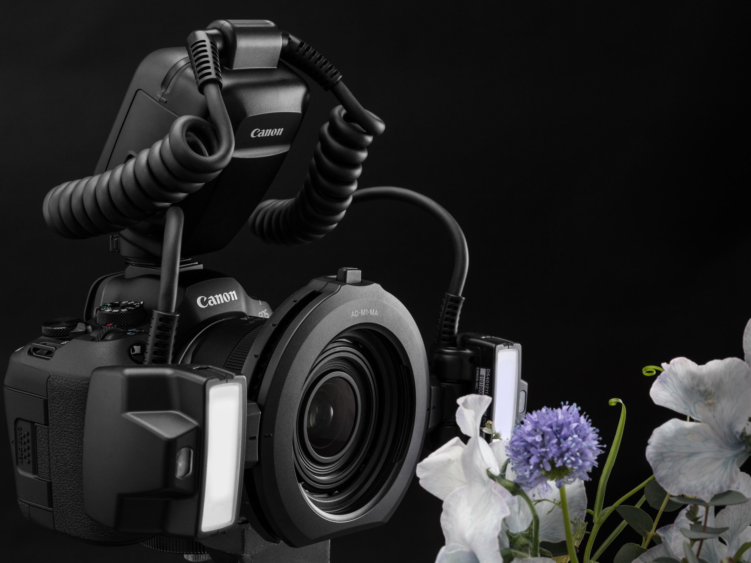 More Canon macro lenses finally see the light as Twin Lite MT-26EX