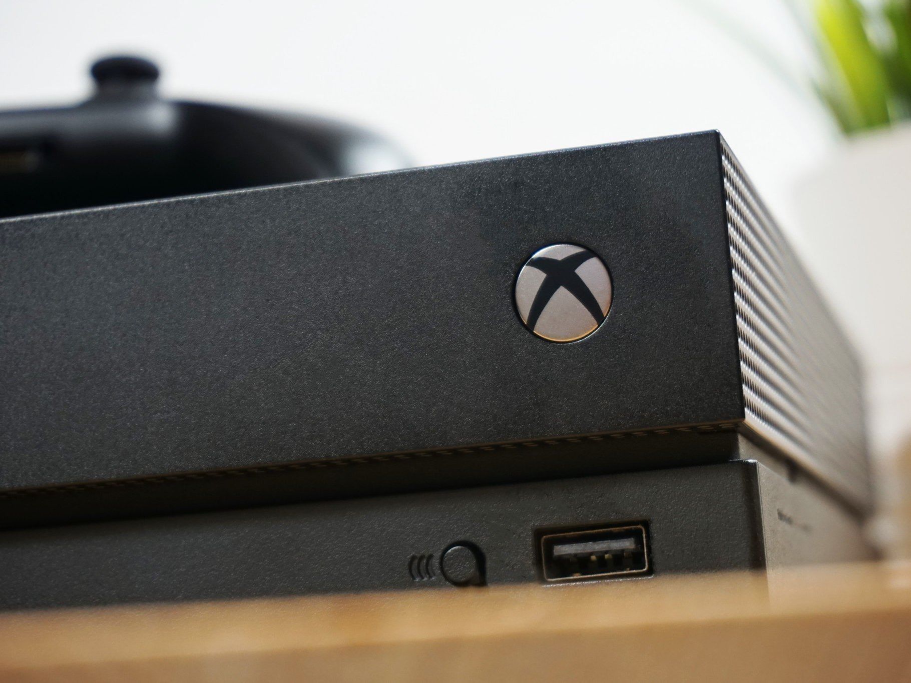 Microsoft disables custom Xbox Live gamerpics amid 'record numbers