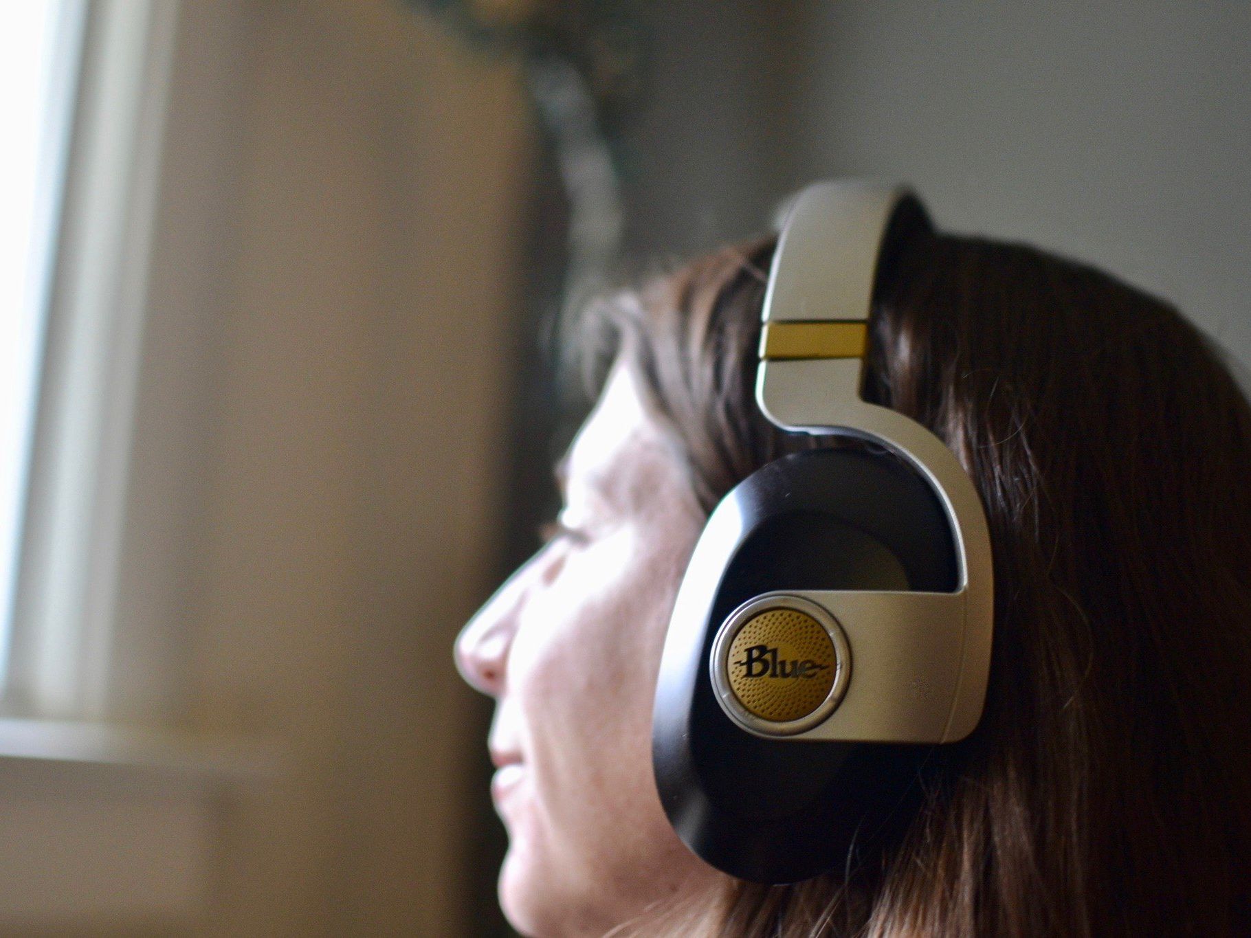 Blue Satellite Headphones Review: The Best Audio Comes at a Price