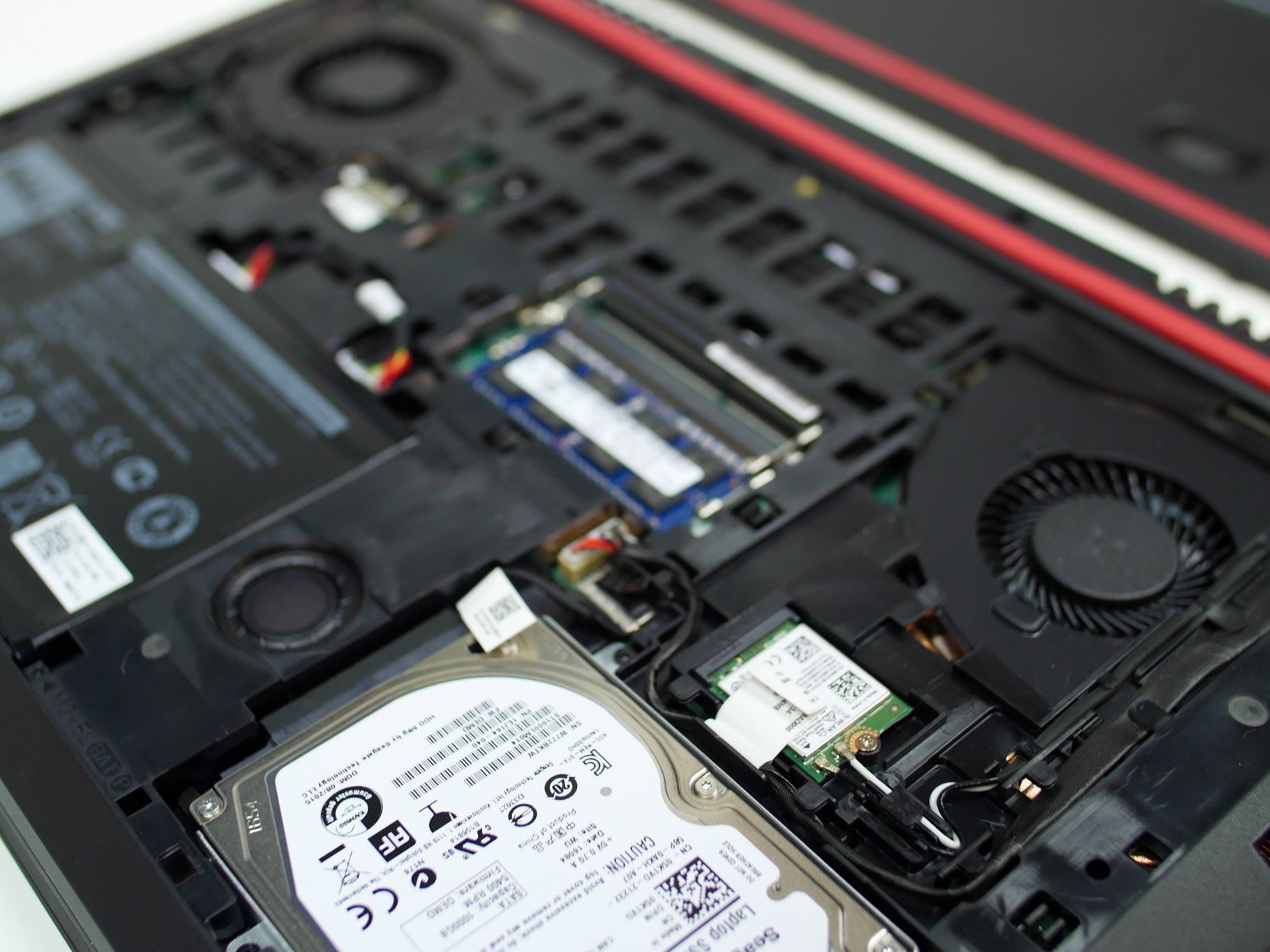 Make the Dell Inspiron 15 7559 faster with an SSD and RAM upgrade
