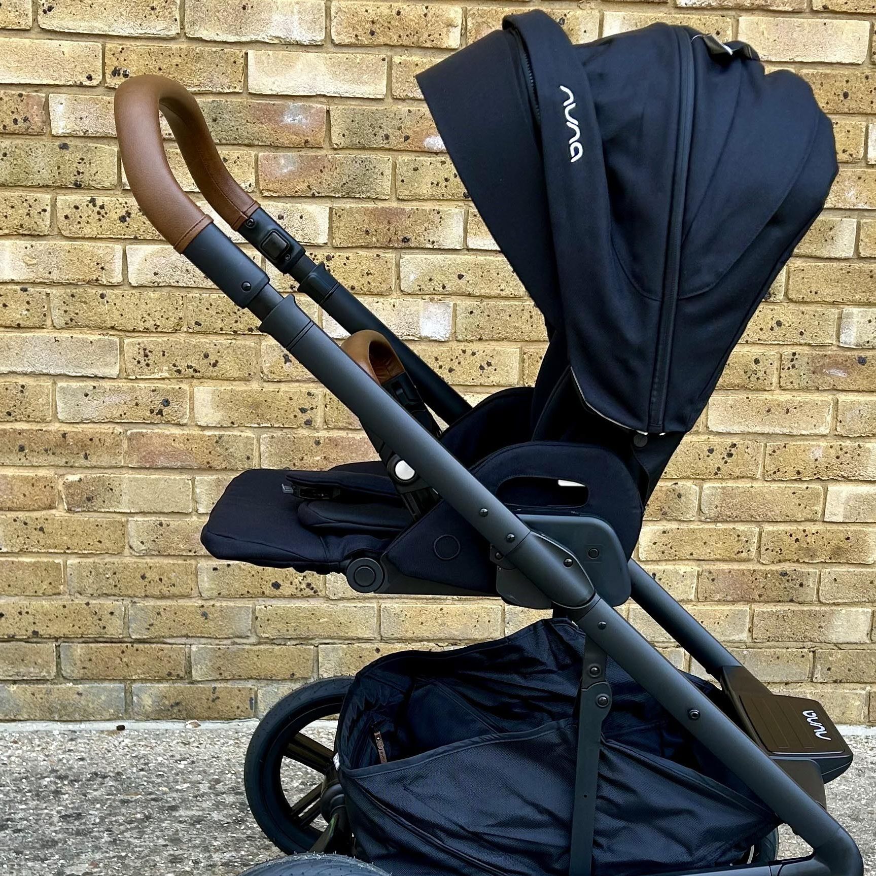 peg perego dual stage cushion system stage 1 Primo Viaggio Urban Mobility Infant Car Seat From your first ride Baby Jogger City Tour Color:Silly Goose custom.terrain_type: Powder Carving