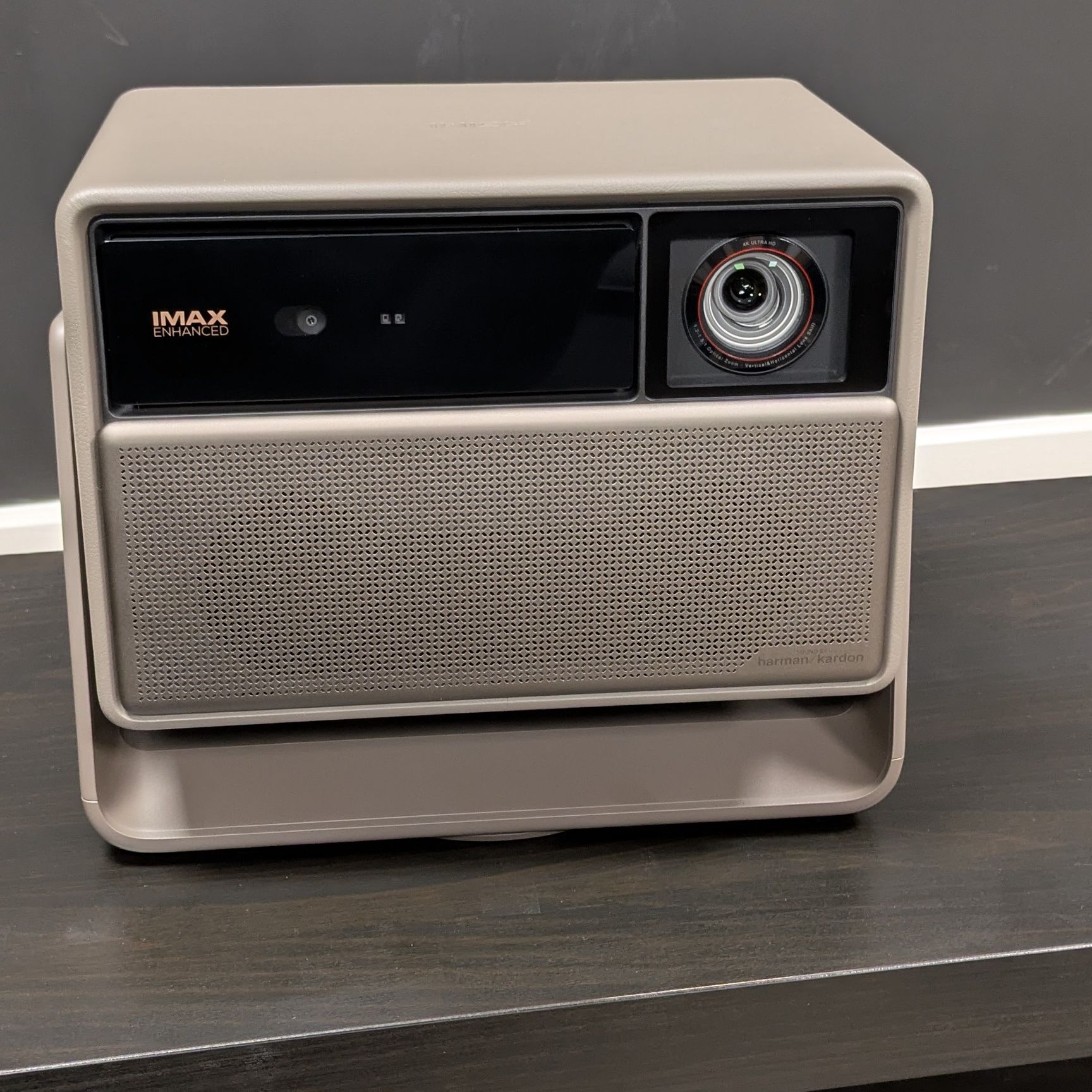 Xgimi Horizon 20 Max review: a super-bright protable projector