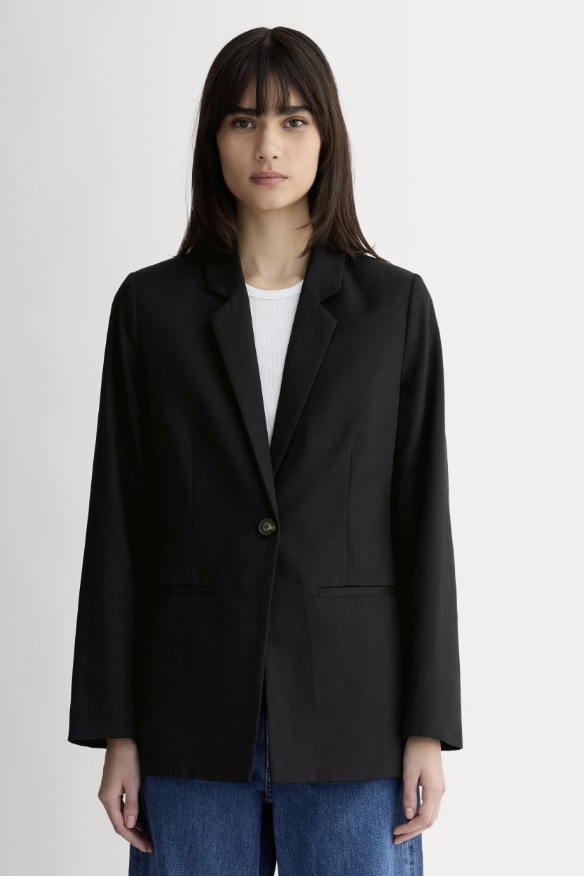 The Relaxed Blazer in Buttersmooth | Black - 00