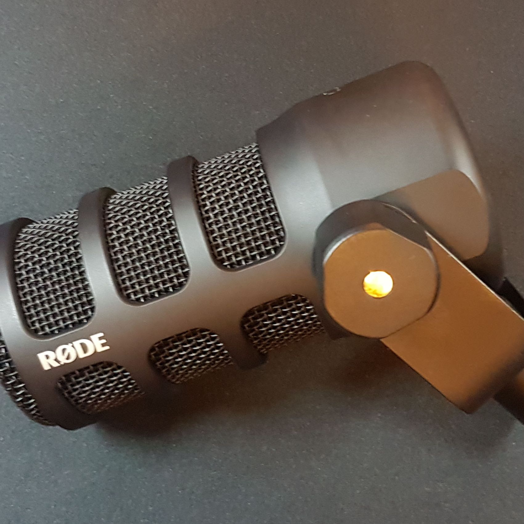 Rode PodMic USB Review: Increased Connectivity, Higher Price
