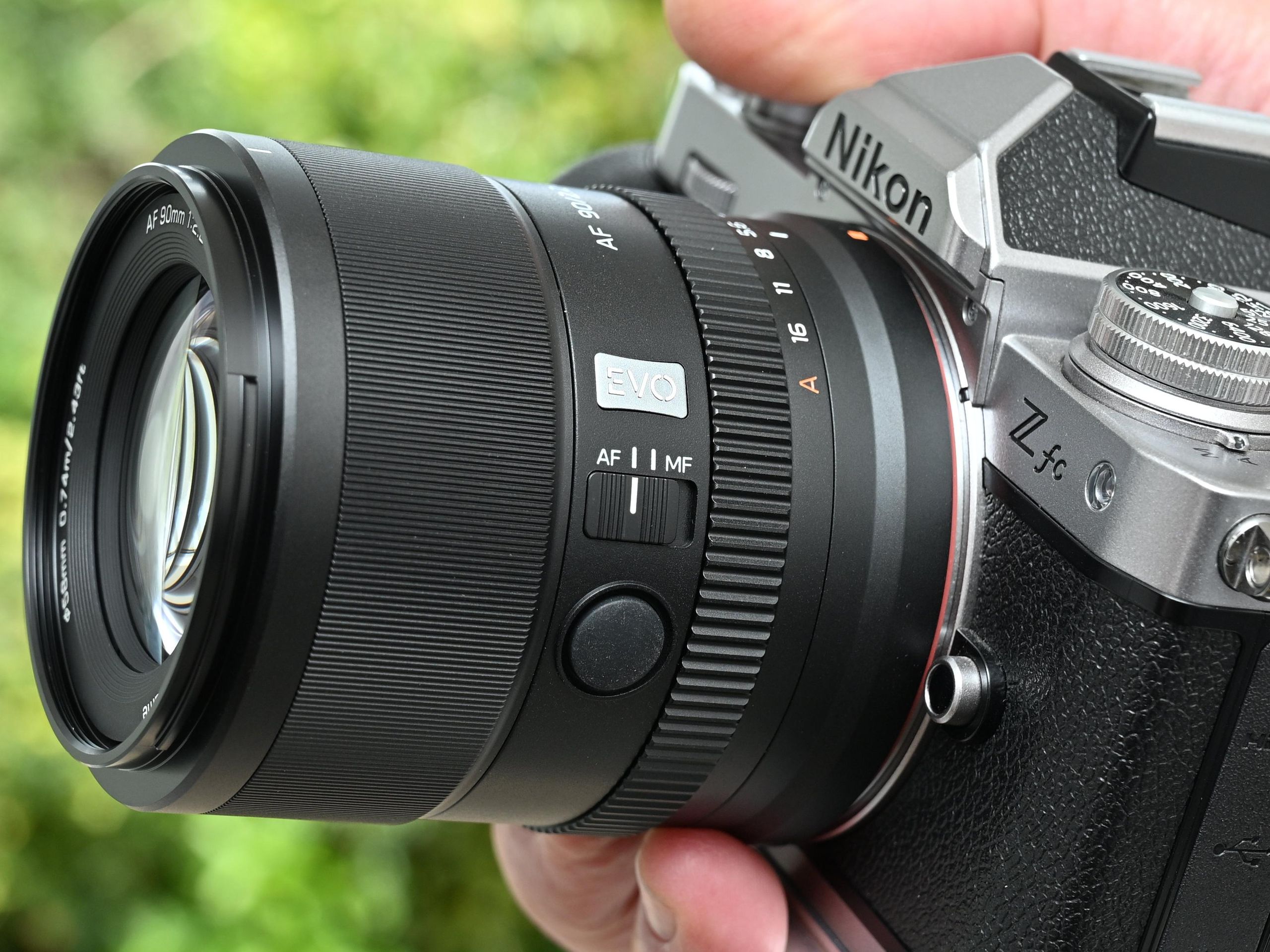 Viltrox AF 90mm f/2.2 Evo review: this portrait-friendly prime