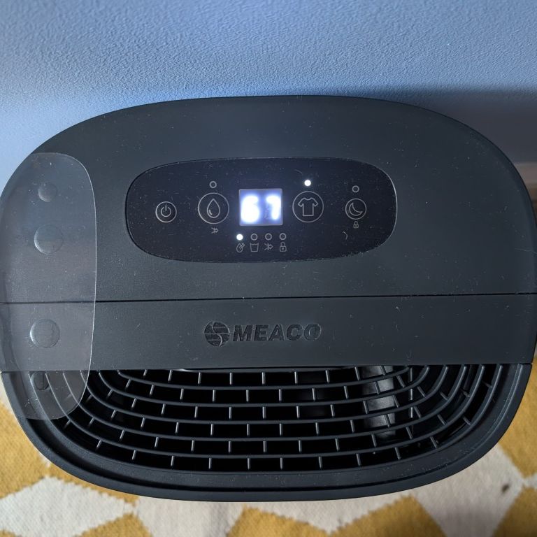 MeacoDry Arete One 6L control panel