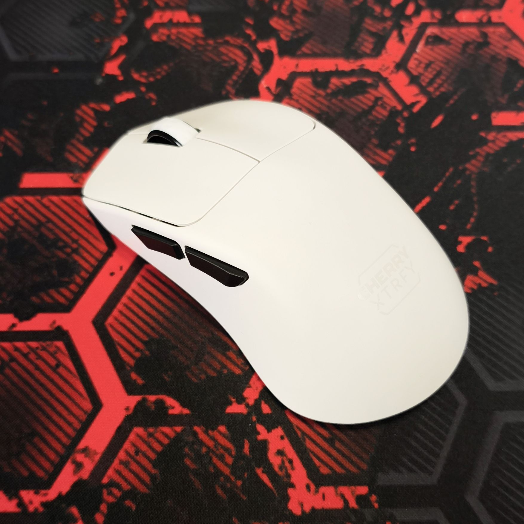Cherry Xtrfy M64 Pro Wireless Mouse Review: Plug-and-play