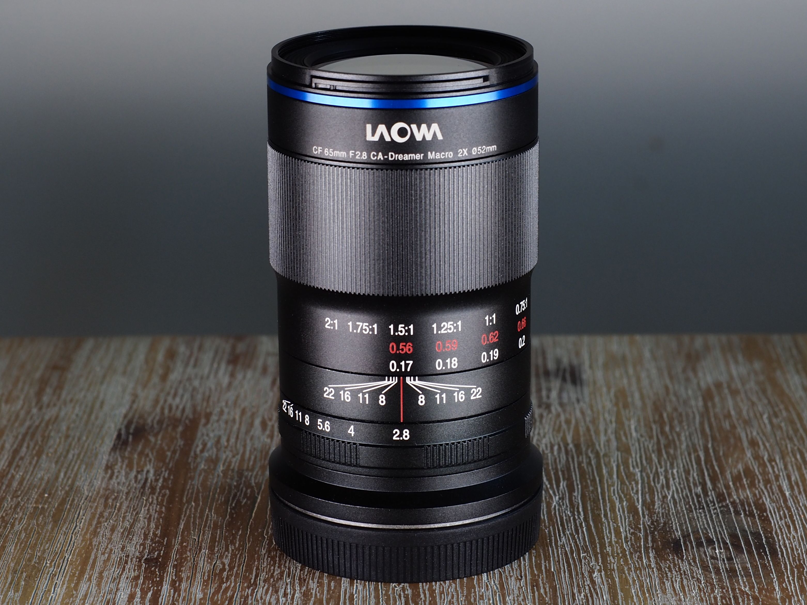 LAOWA 65mm F2.8 Ultra Macro 2倍 EOS-M Amazon.com : Laowa 65mm f/2.8 2X Ultra Macro APO Lens for