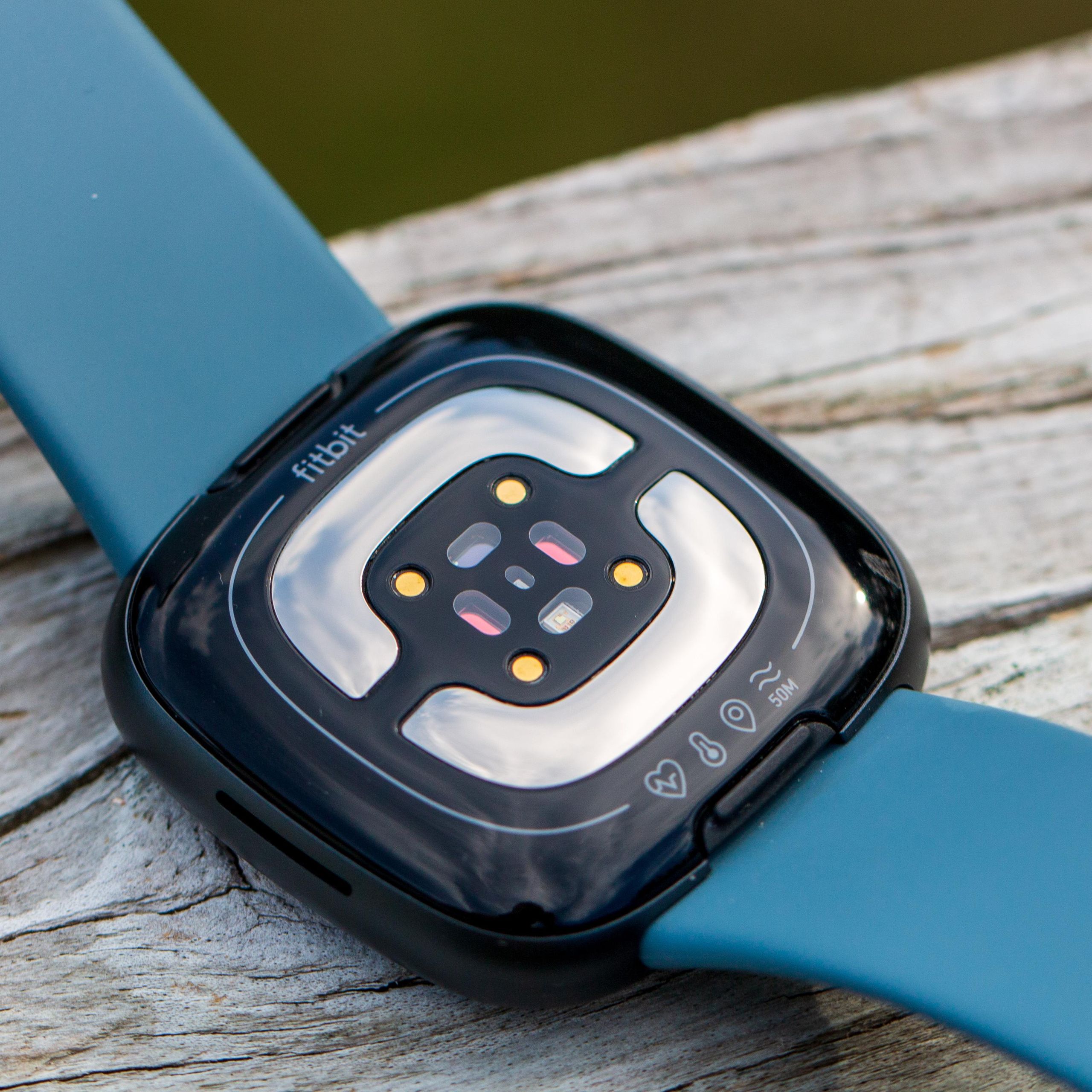 fitbit sense おまけ付き AwqpKsz9NfYWwUoMoySjka.jpg