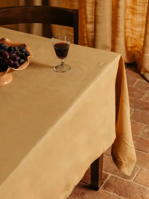 Classic Linen Tablecloth