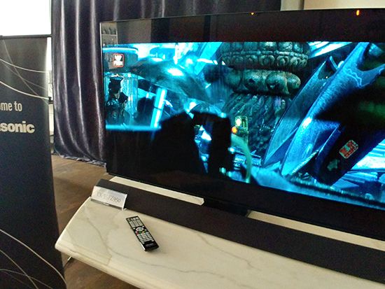 Panasonic TX-65FZ950 4K OLED (2018) hands-on review | What Hi-Fi? Panasonic TX-65FZ950 4K OLED (2018) hands-on review | What Hi-Fi?