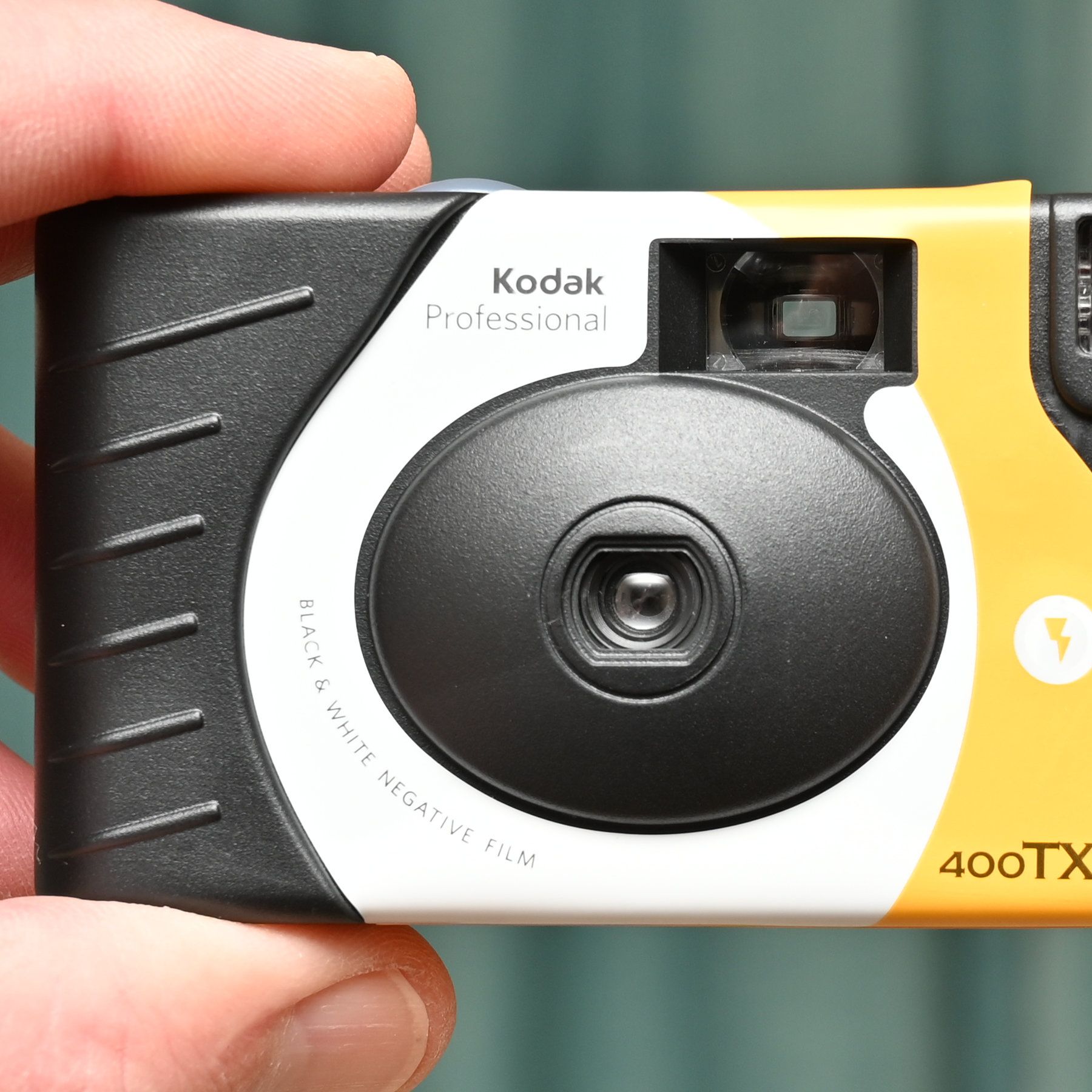 Kodak Black & White Tri-X 400 Single Use Camera review: a