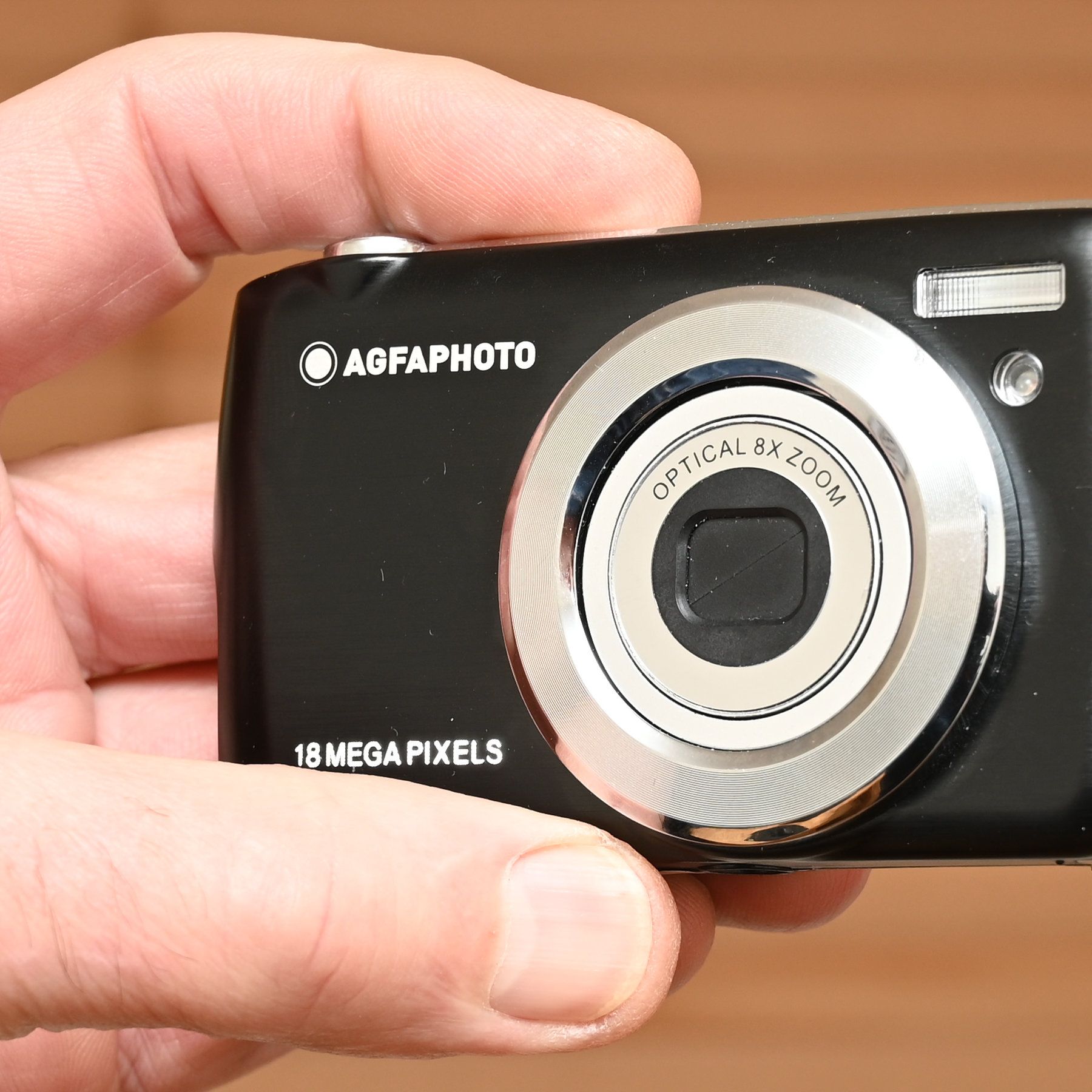 AgfaPhoto Realishot DC8200 review: a pocket-sized, wallet-friendly
