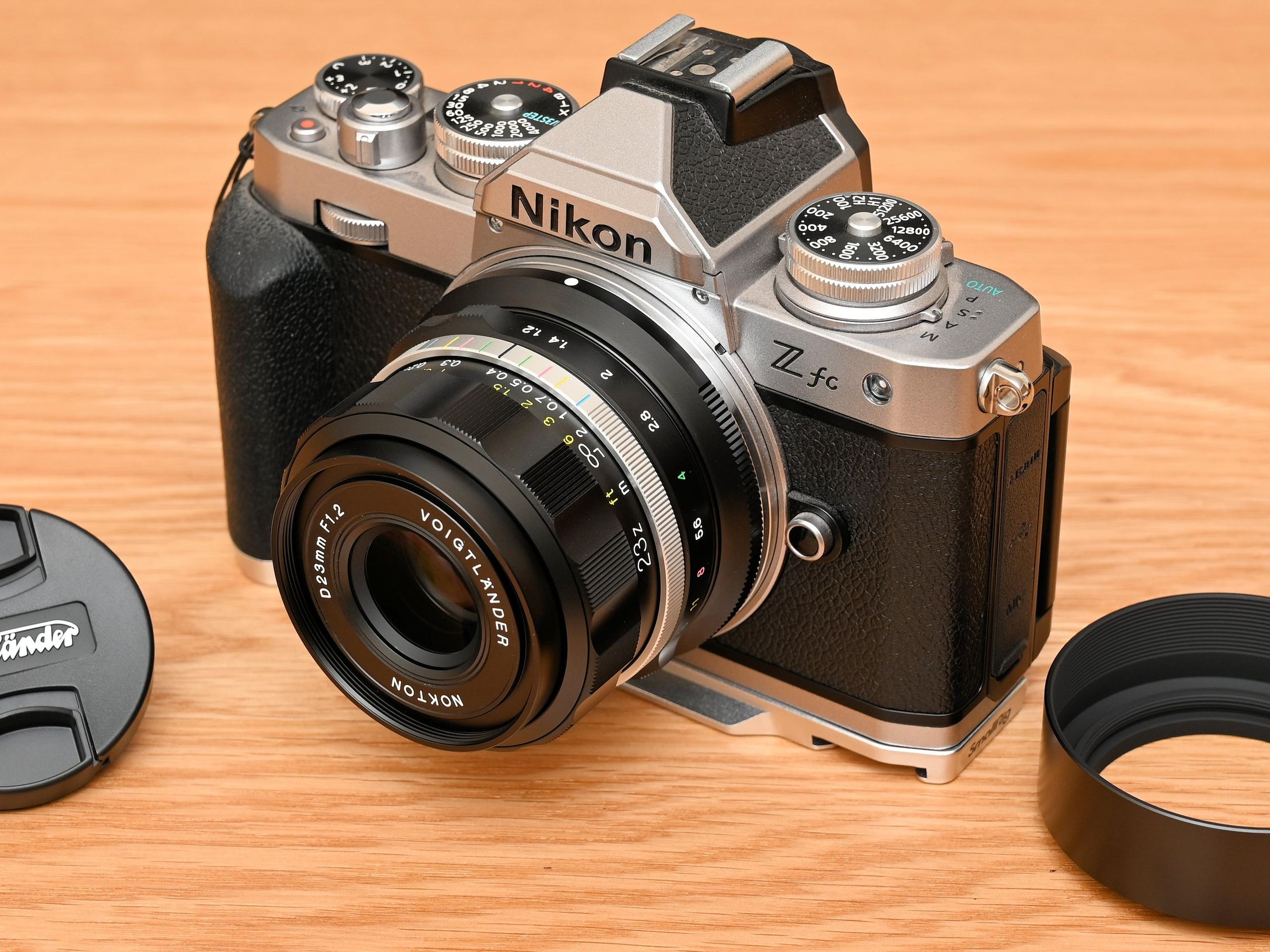 Voigtlander Nokton 23mm F1.2 レンズ z Nikon Voigtlander Nokton 23mm f/1.2 Aspherical Lens (Nikon Z) BA372B