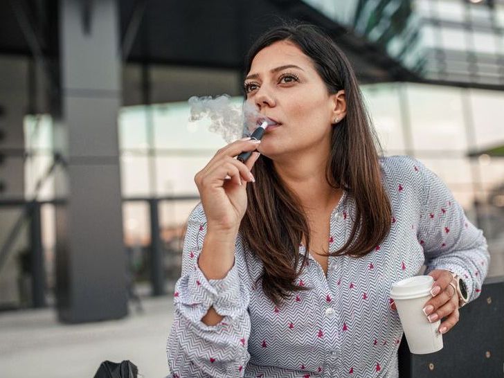 can i get pregnant if my husband smokes cigarettes What effects does smoking during pregnancy have on the baby?