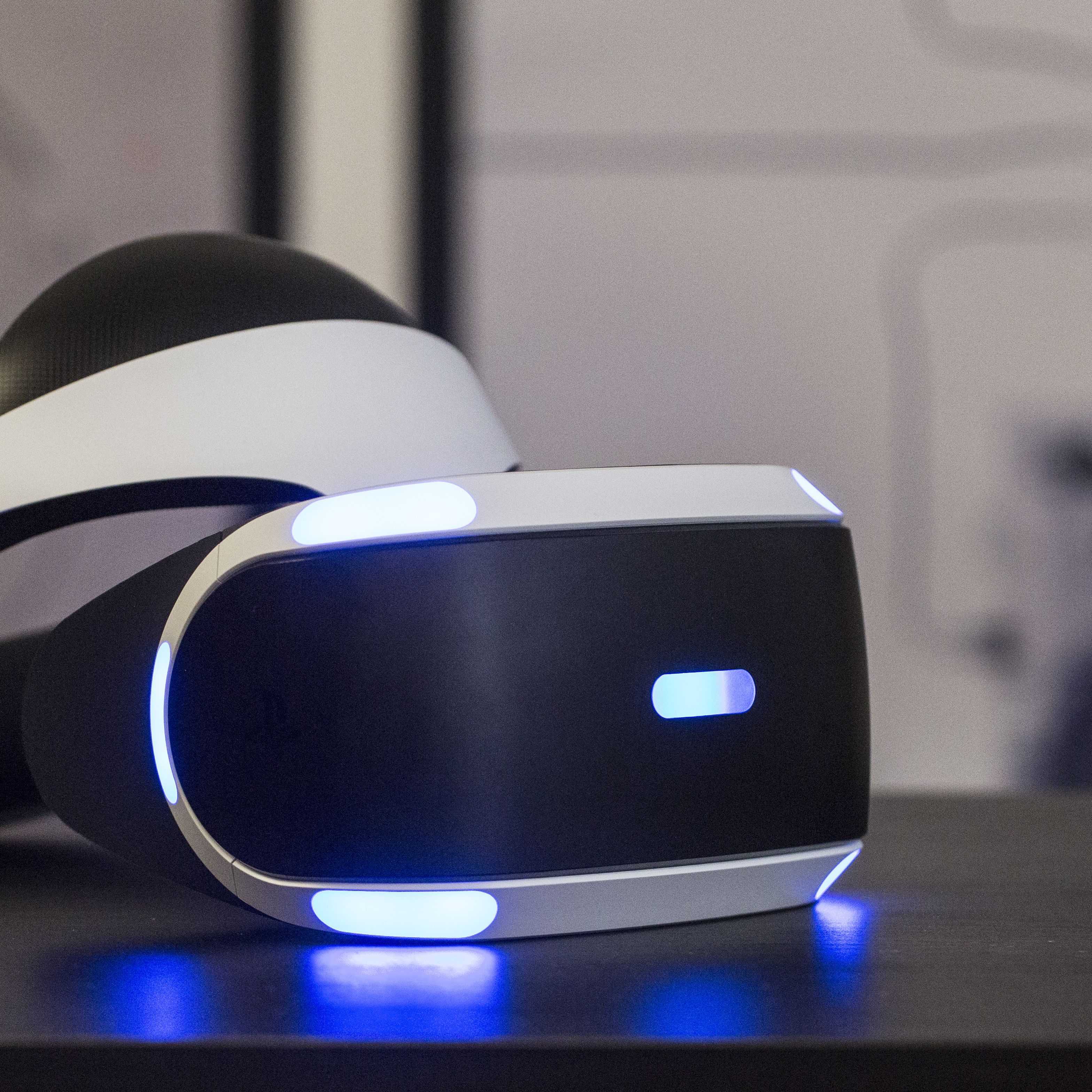 Nintendo Switch PSVR PlayStation Nintendo Switch Is Getting A Strange Unofficial VR-Like Headset