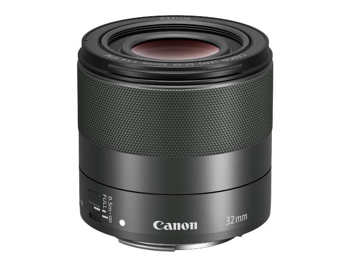 【極美品】CANON EFM 32mm f/1.4 STM Canon's EF-M 32mm f1.4 STM is a premium portrait lens | Digital