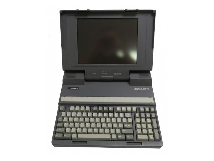 TOSHIKI This laptop from 1989 can mine Bitcoin, but it definitely won't