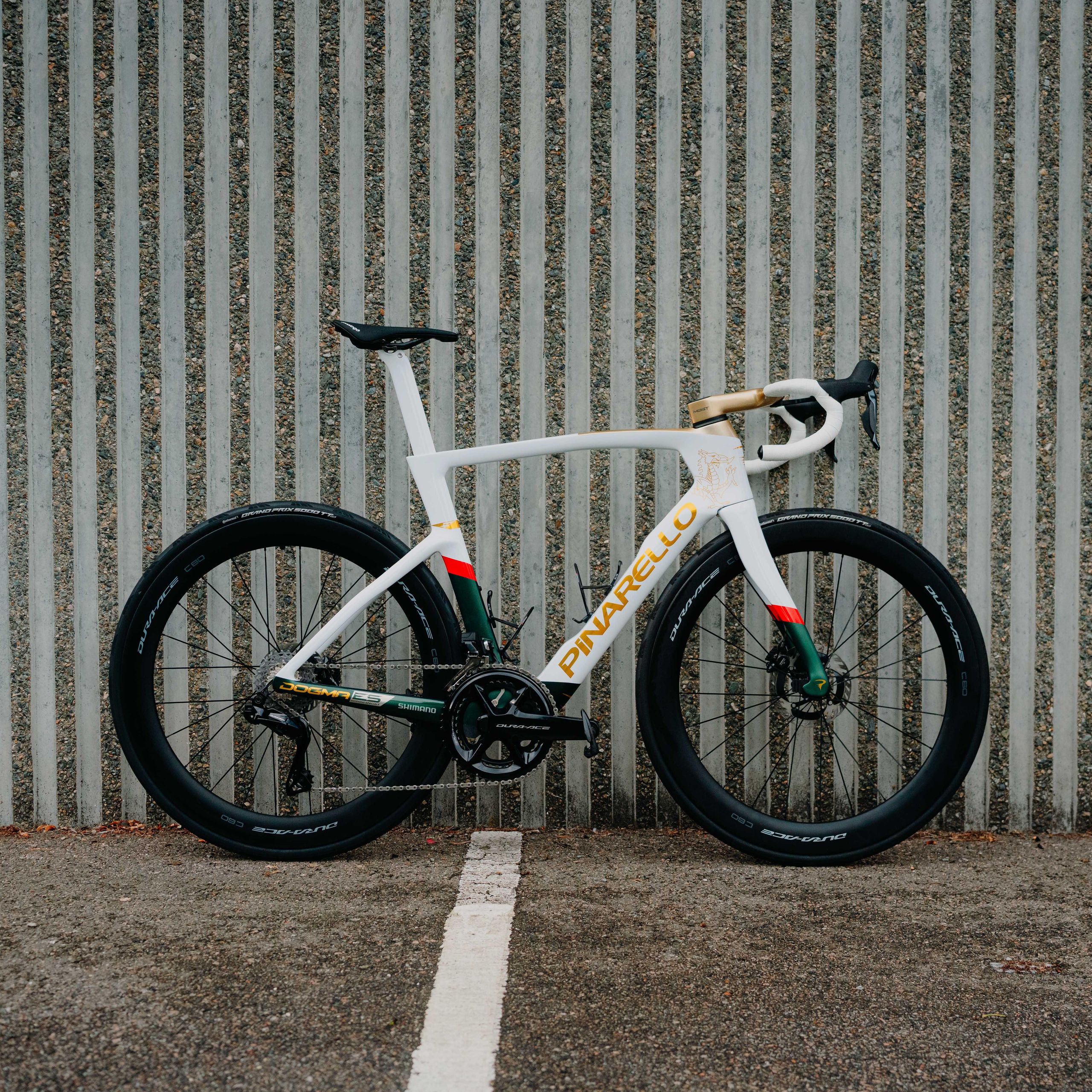 Geraint Thomas gets custom Pinarello Dogma F for his swansong at