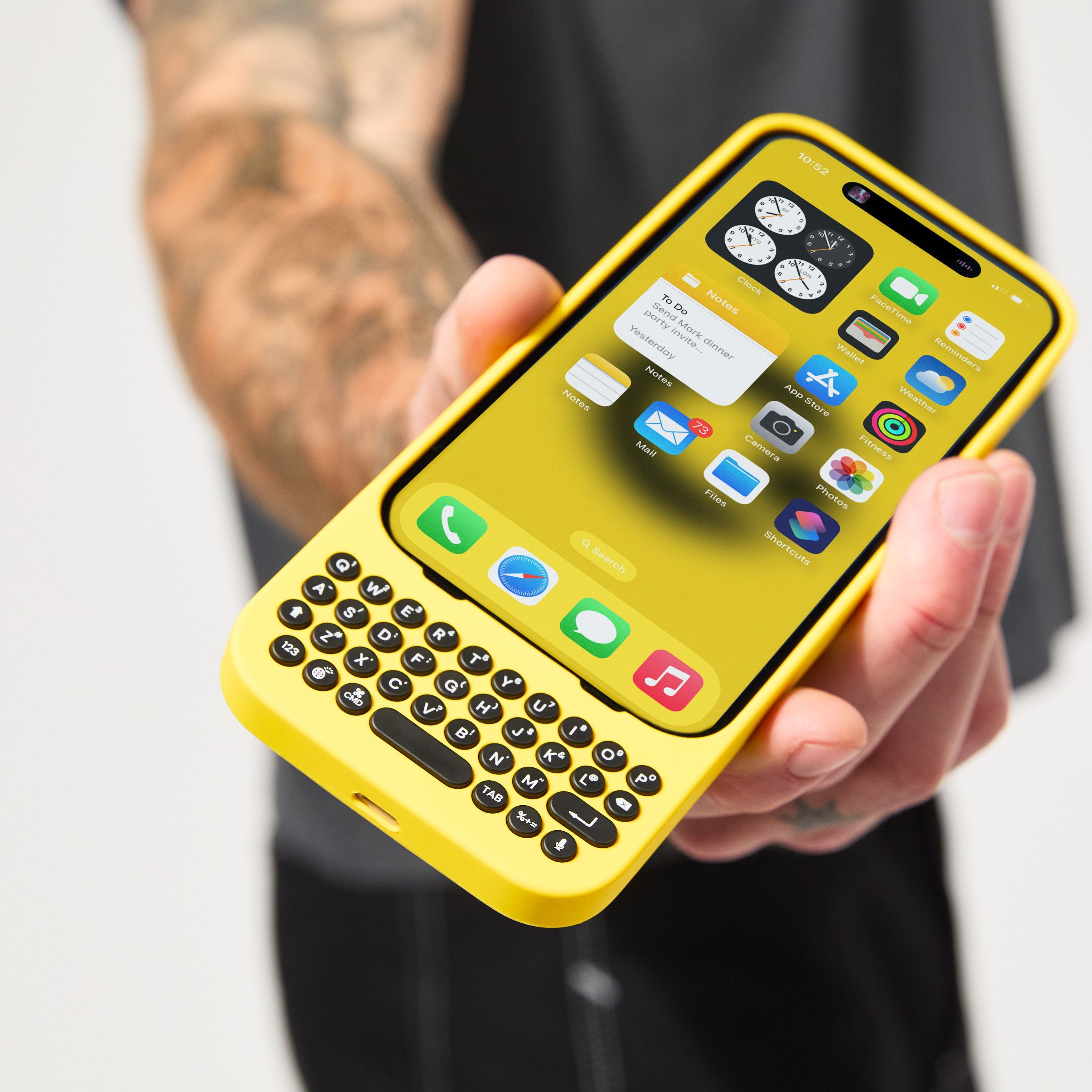 Amazon.com: Clicks Keyboard for iPhone 15 Pro Max – Keyboard