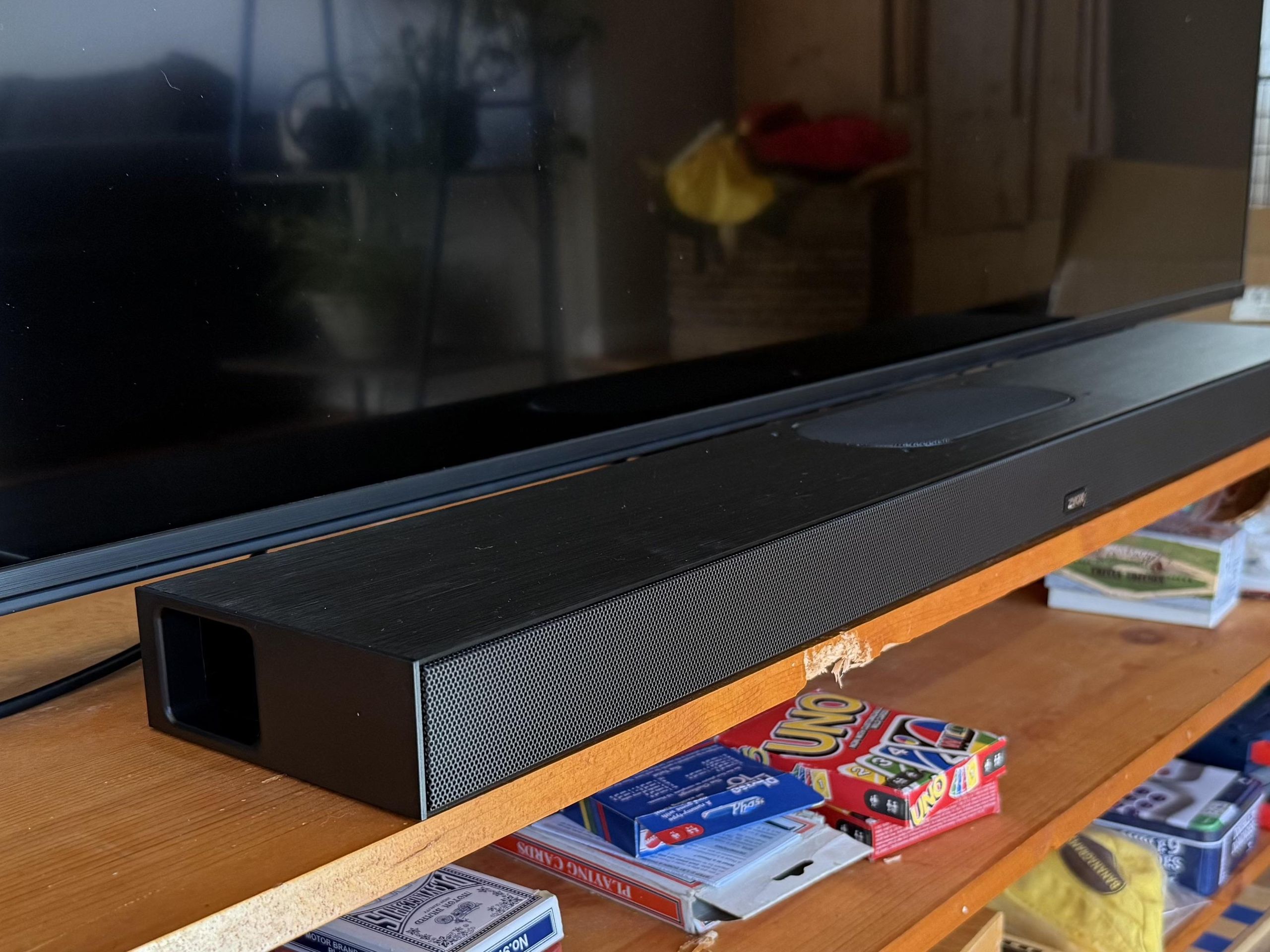 Zvox AccuVoice AV855 review: a soundbar that makes dialog clear