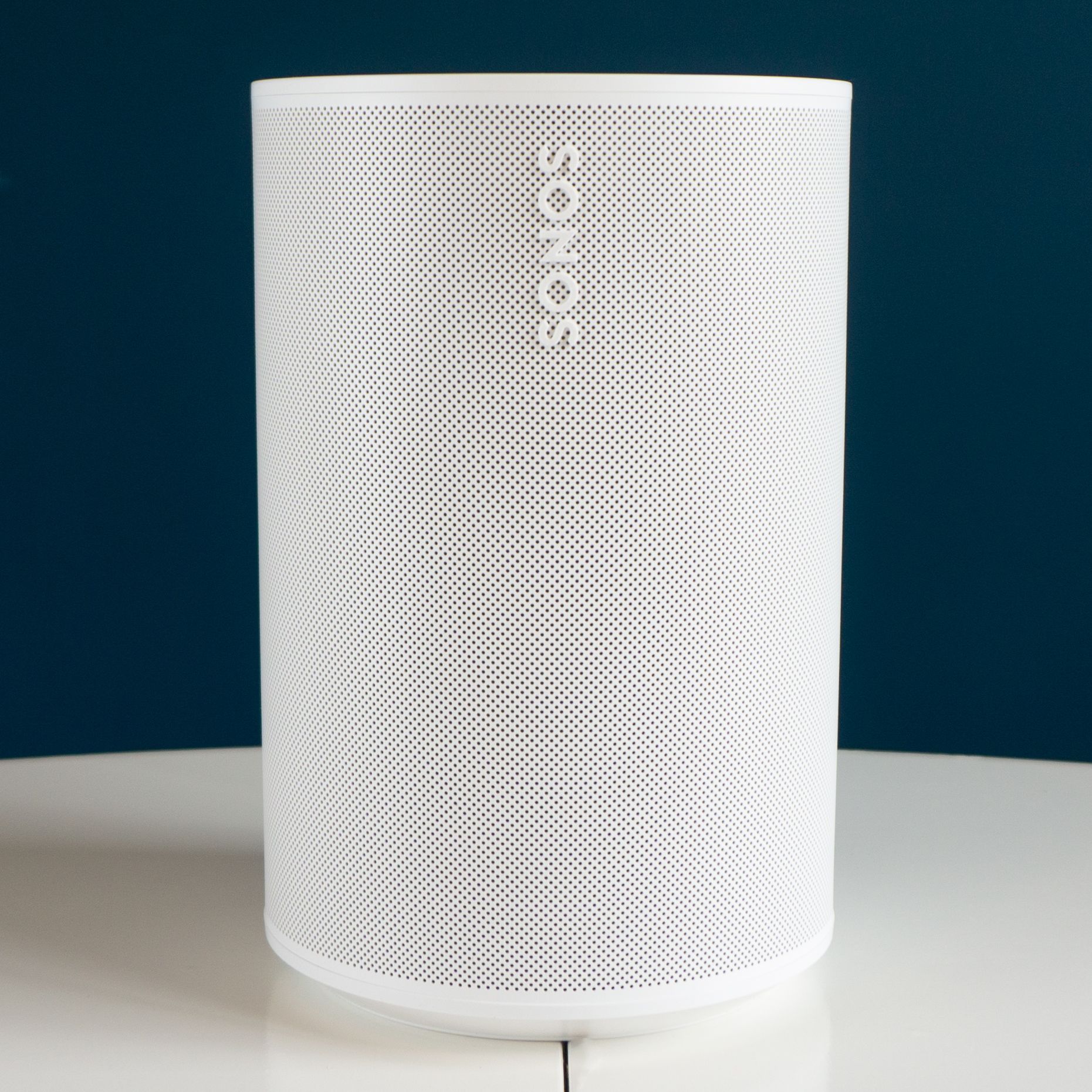 Sonos Era 100 review: big upgrades, but a dangerous price