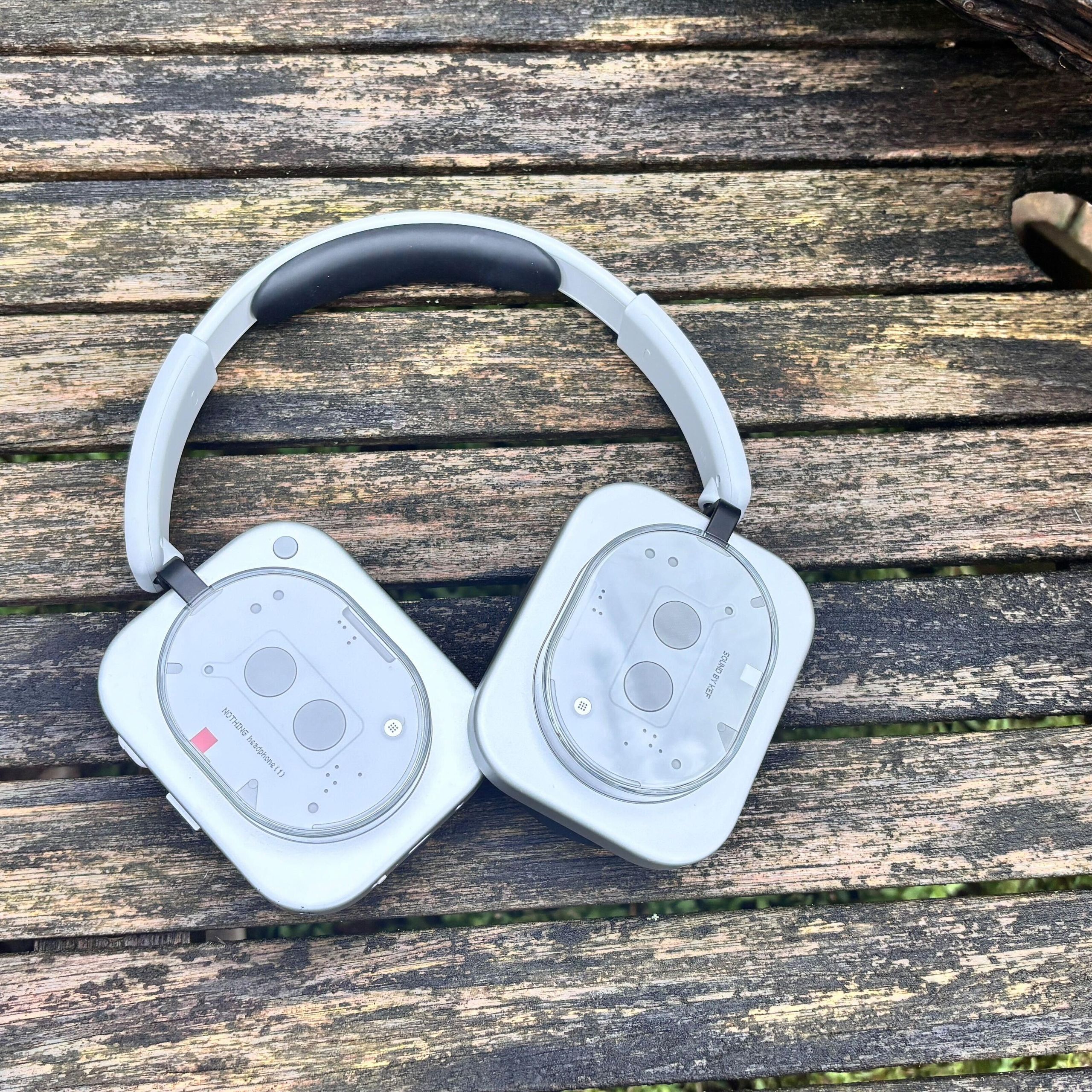 Nothing Headphone (1) review: funky aesthetics and weighty sound